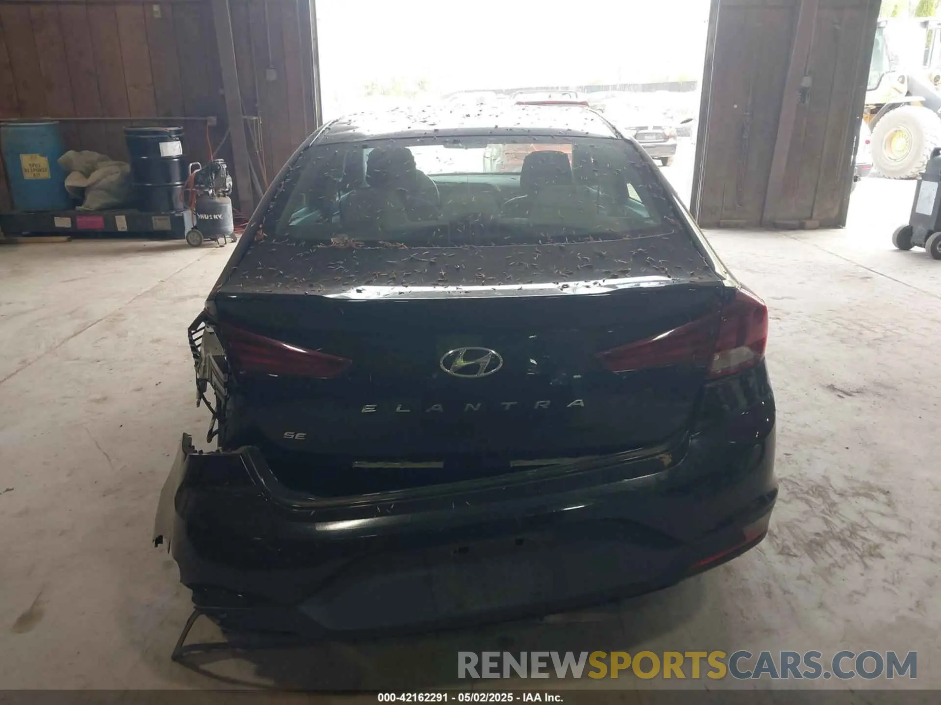 16 Photograph of a damaged car KMHD74LF8KU878755 HYUNDAI ELANTRA 2019