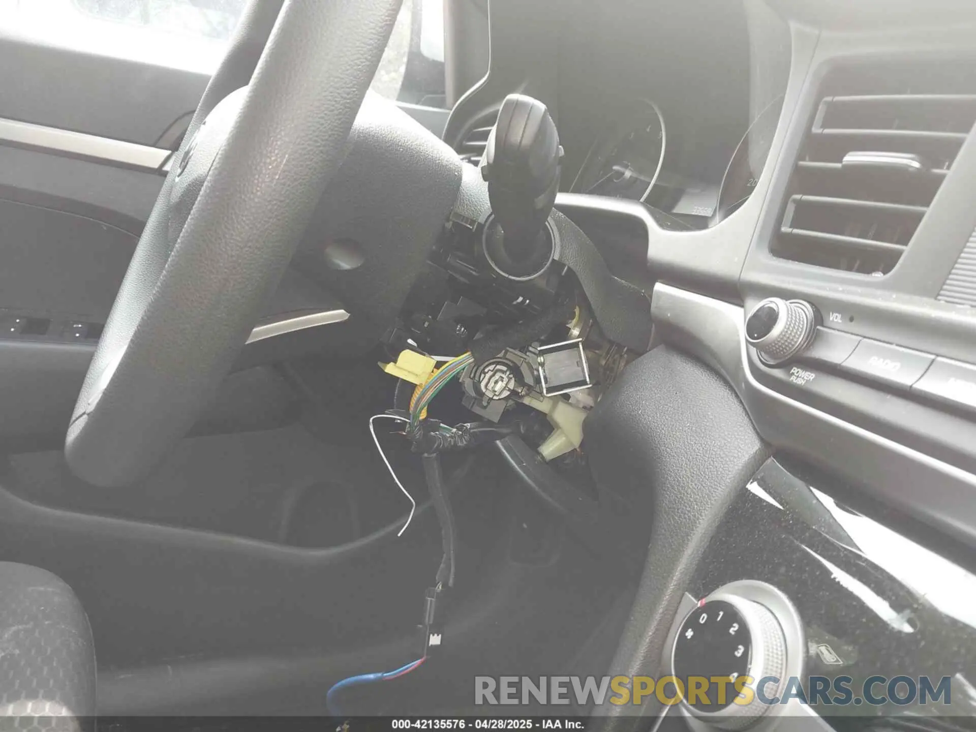 6 Photograph of a damaged car KMHD74LF9KU777191 HYUNDAI ELANTRA 2019