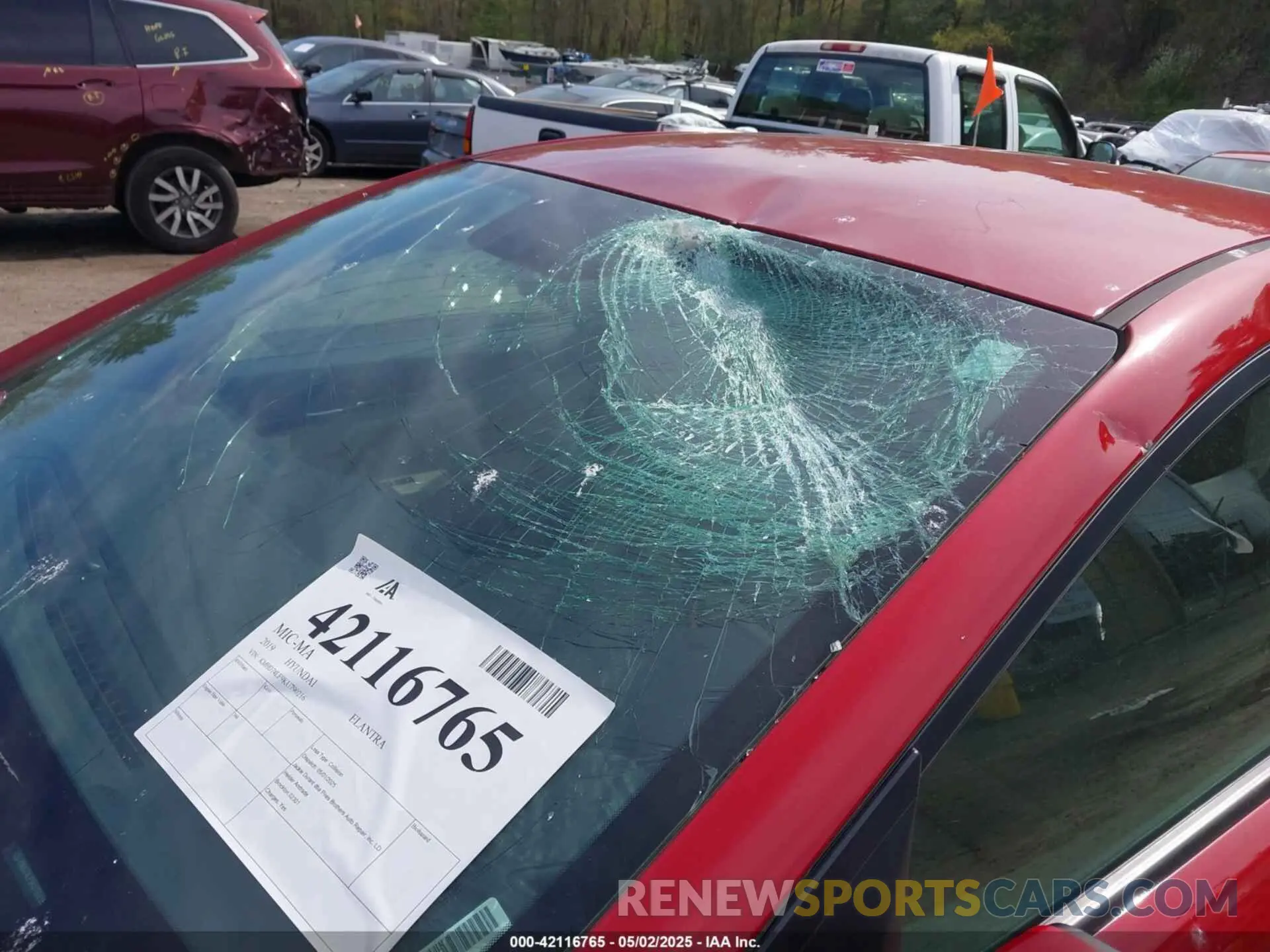 18 Photograph of a damaged car KMHD74LF9KU790216 HYUNDAI ELANTRA 2019
