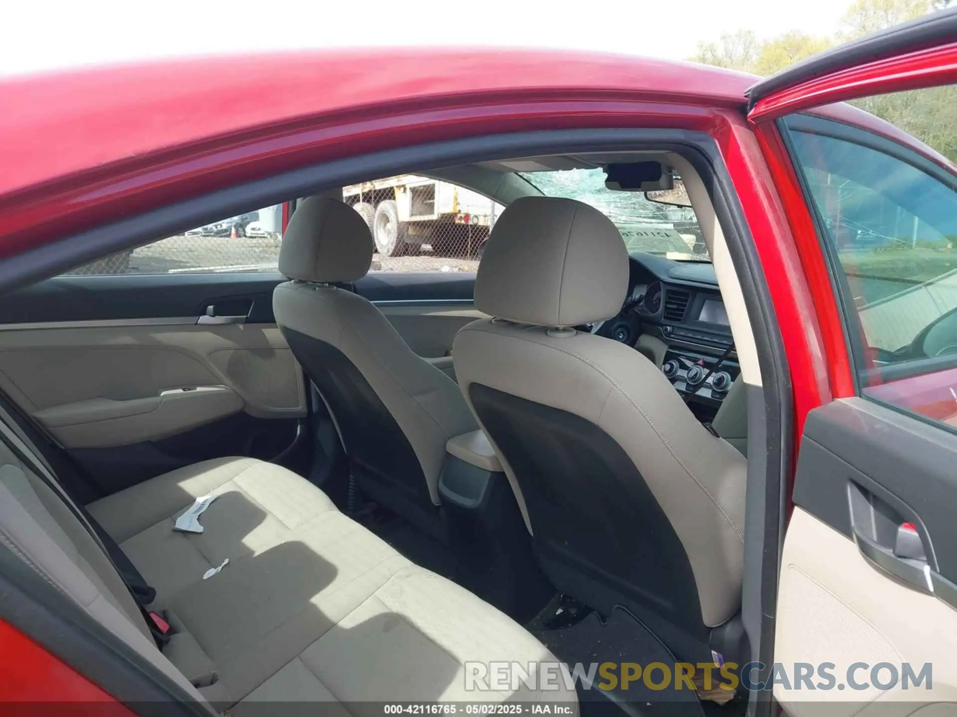 8 Photograph of a damaged car KMHD74LF9KU790216 HYUNDAI ELANTRA 2019