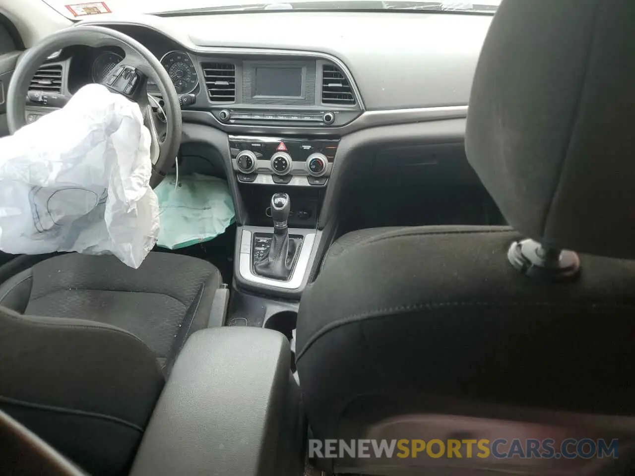 8 Photograph of a damaged car KMHD74LF9KU812022 HYUNDAI ELANTRA 2019
