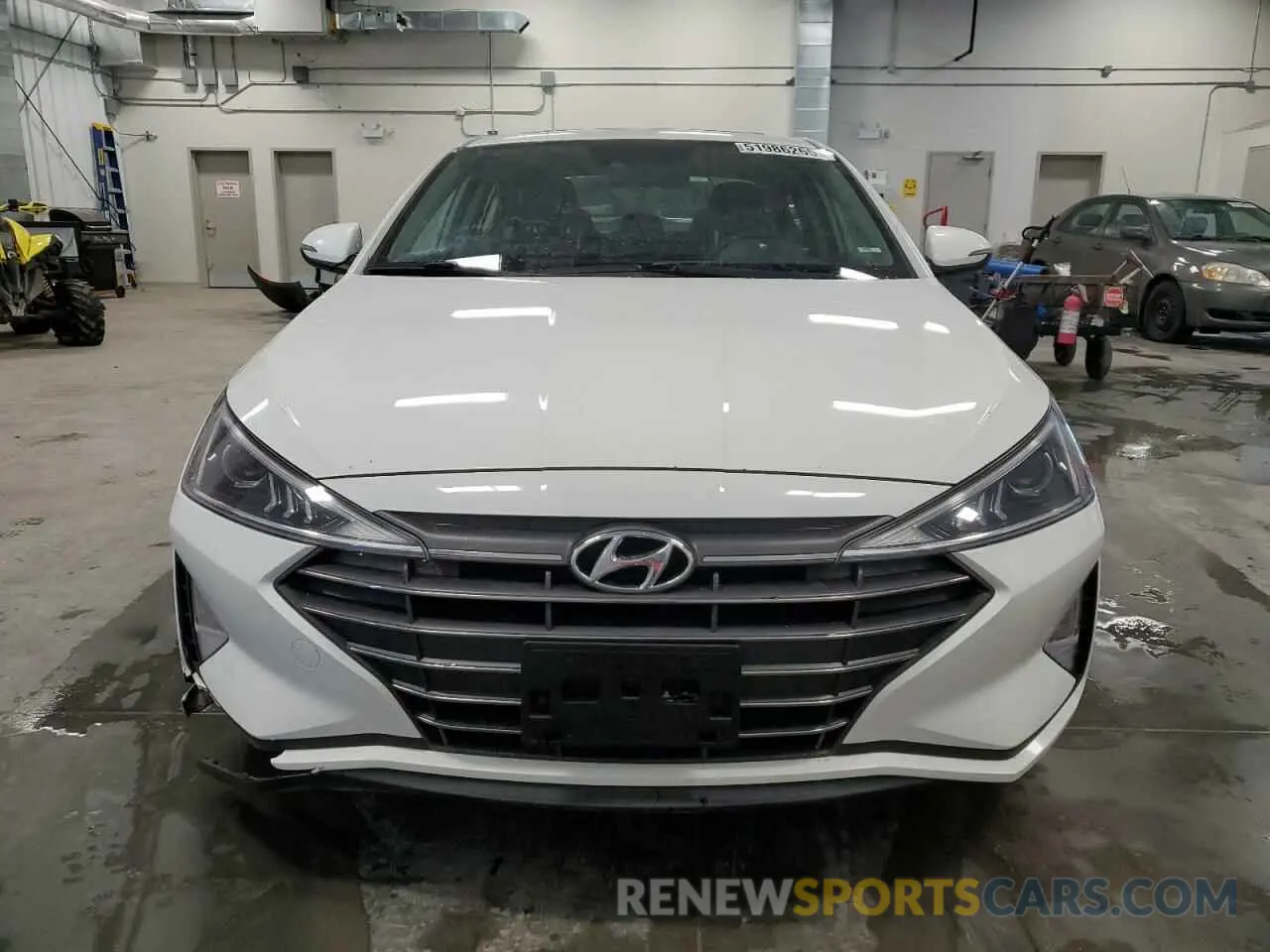 5 Photograph of a damaged car KMHD84LF0KU764147 HYUNDAI ELANTRA 2019