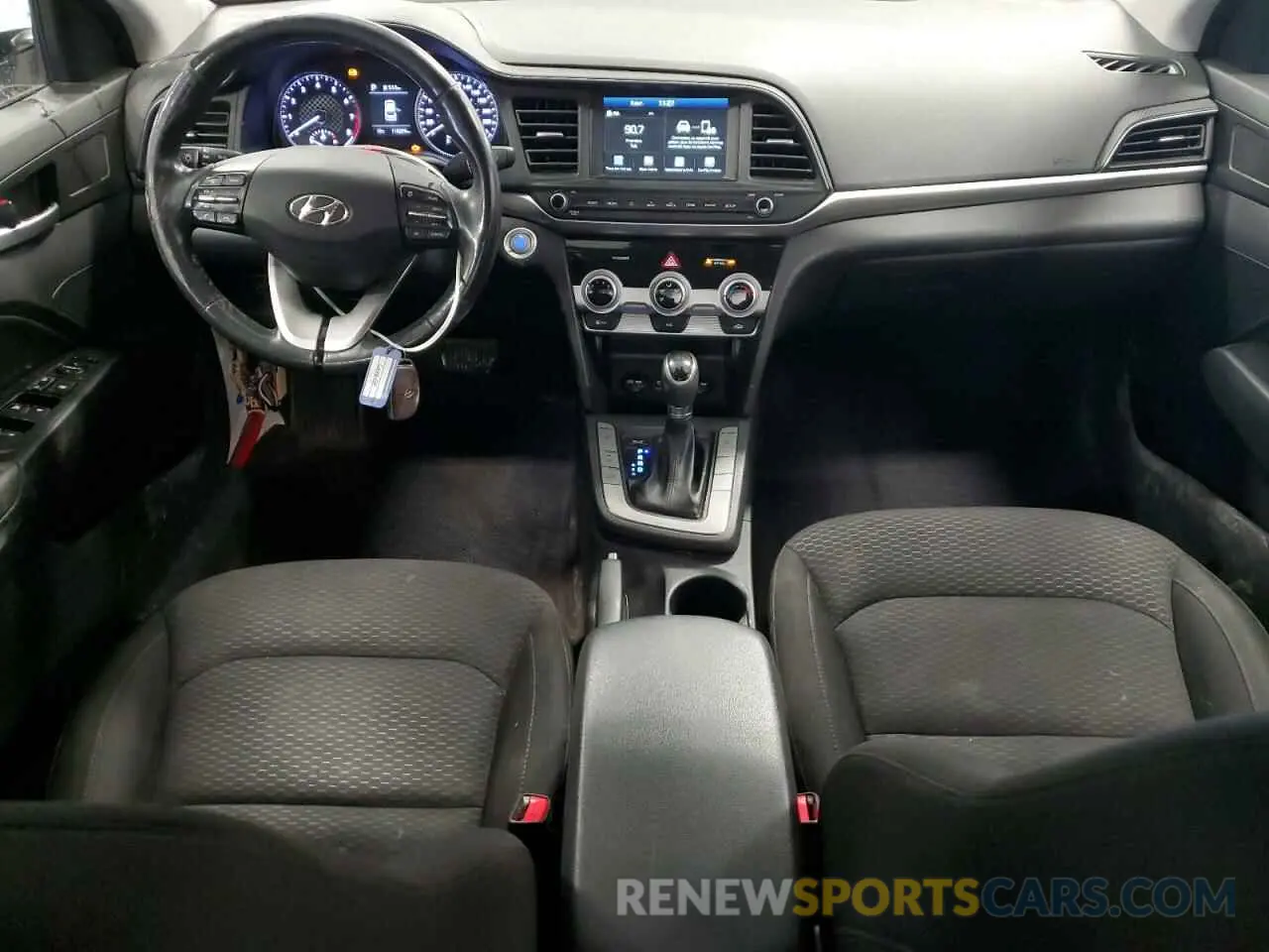 8 Photograph of a damaged car KMHD84LF0KU764147 HYUNDAI ELANTRA 2019