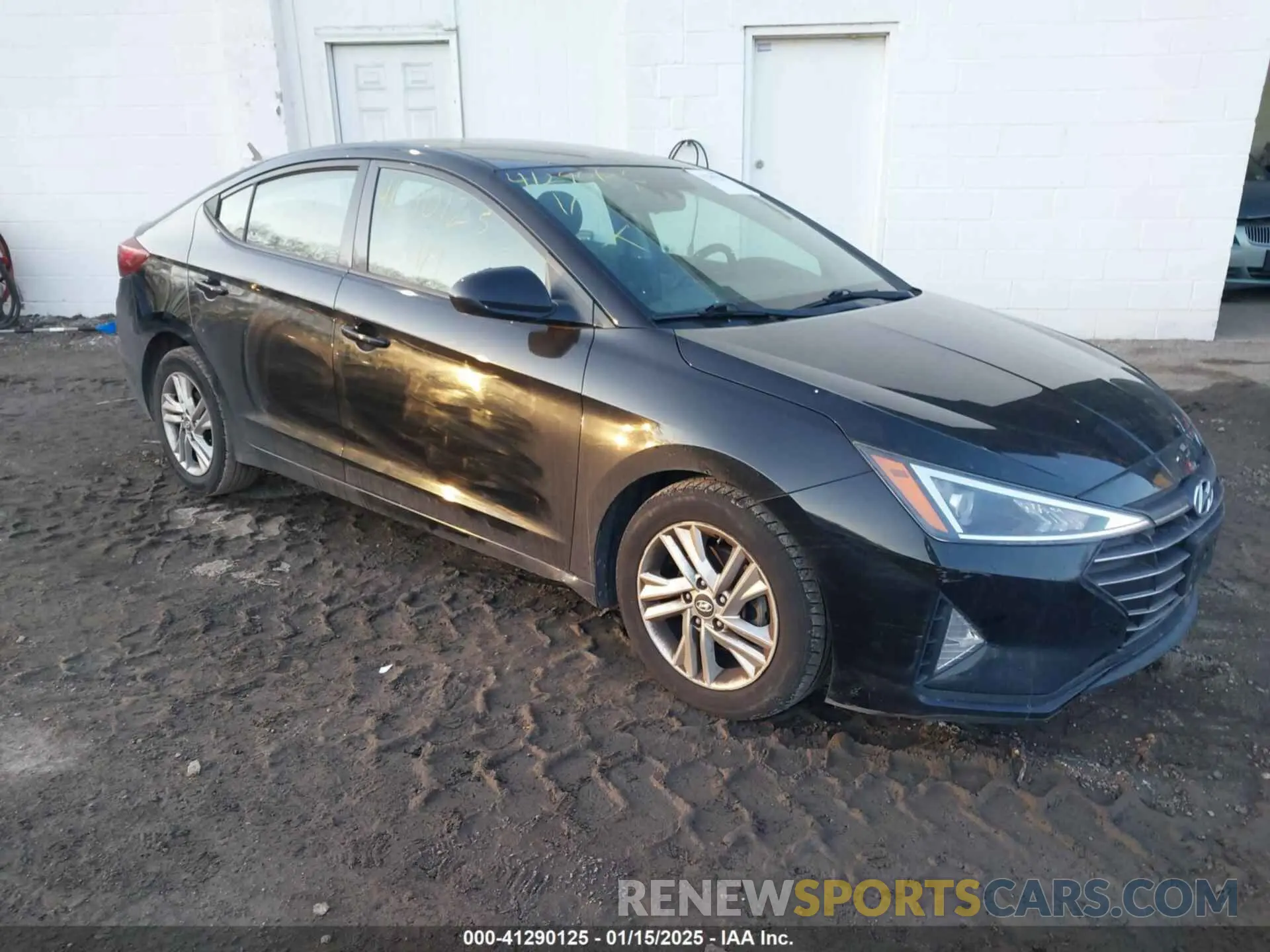 1 Photograph of a damaged car KMHD84LF1KU731142 HYUNDAI ELANTRA 2019