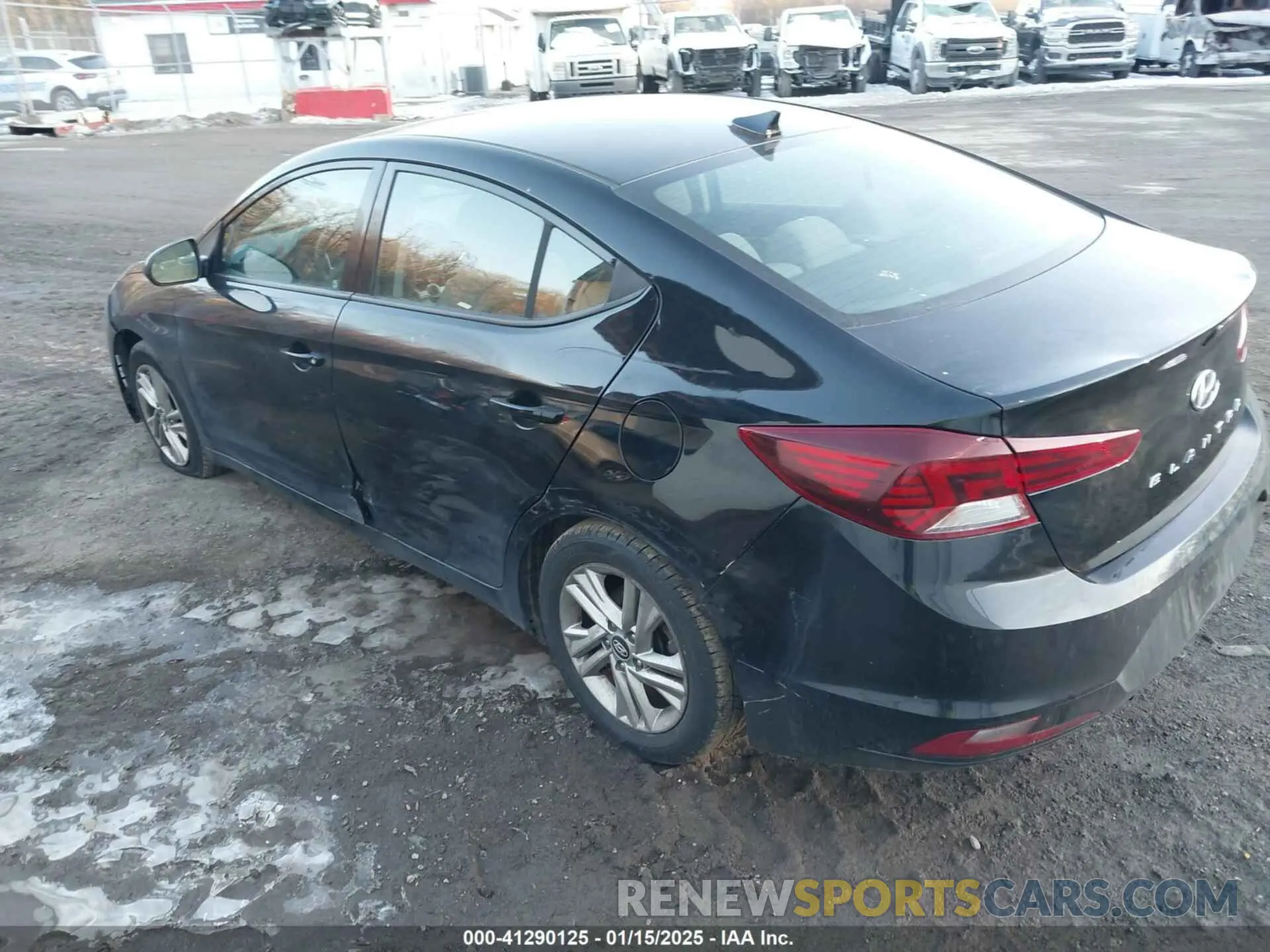 3 Photograph of a damaged car KMHD84LF1KU731142 HYUNDAI ELANTRA 2019