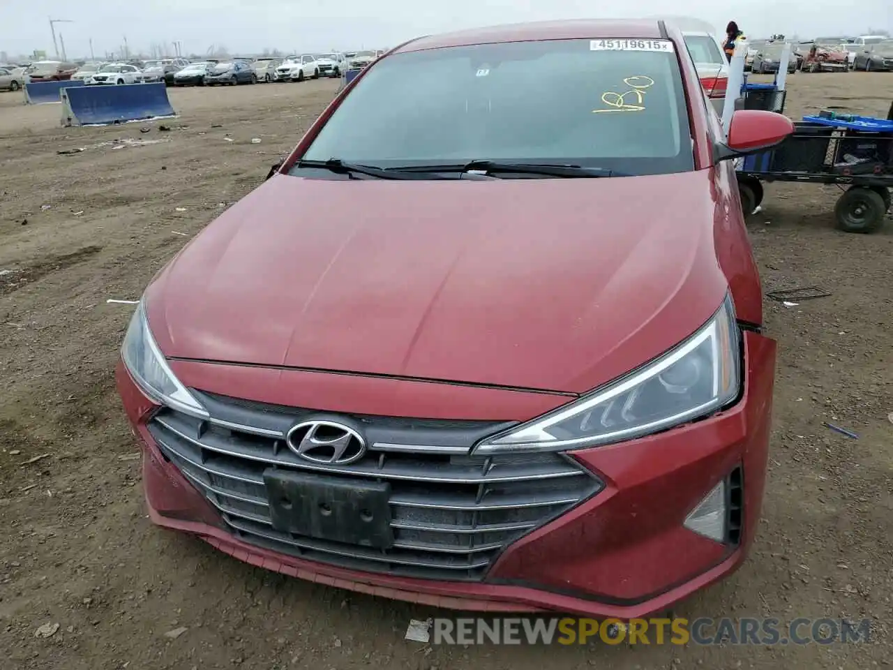 5 Photograph of a damaged car KMHD84LF1KU745834 HYUNDAI ELANTRA 2019