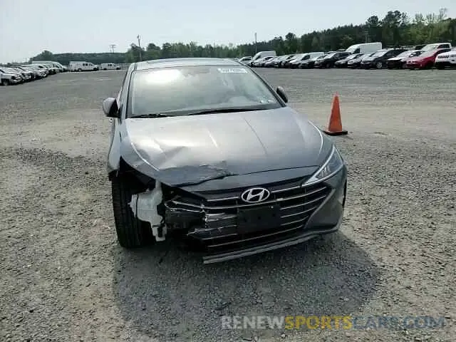 11 Photograph of a damaged car KMHD84LF1KU786996 HYUNDAI ELANTRA 2019