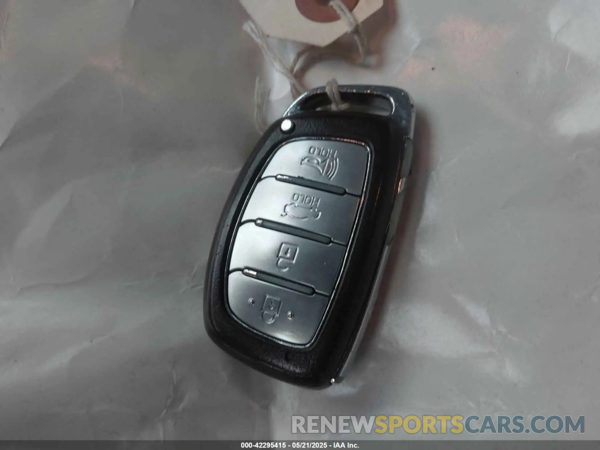 11 Photograph of a damaged car KMHD84LF1KU787565 HYUNDAI ELANTRA 2019
