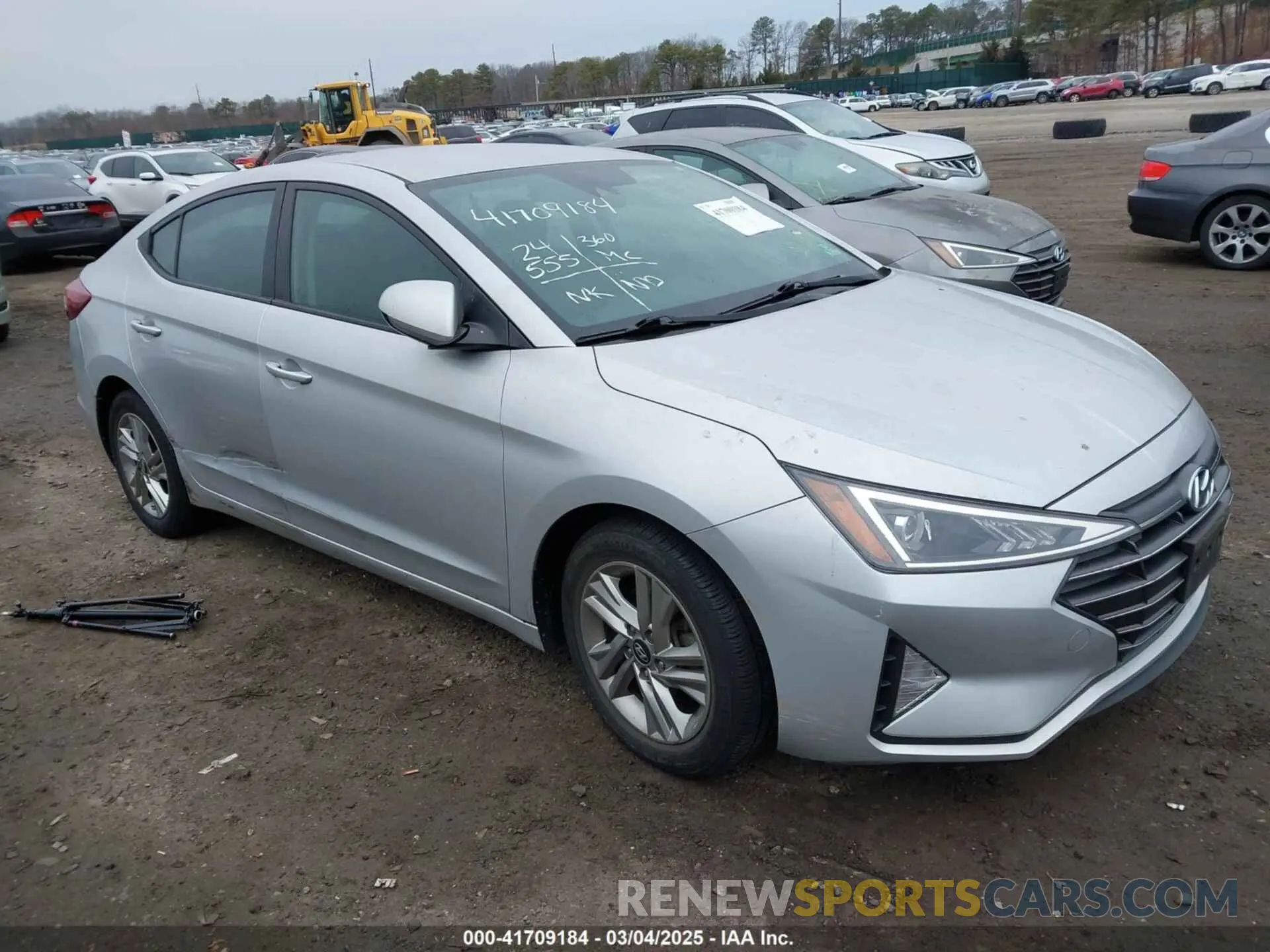 1 Photograph of a damaged car KMHD84LF1KU792720 HYUNDAI ELANTRA 2019