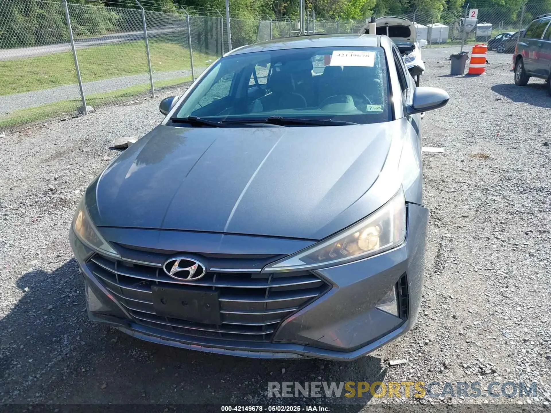 12 Photograph of a damaged car KMHD84LF1KU818927 HYUNDAI ELANTRA 2019