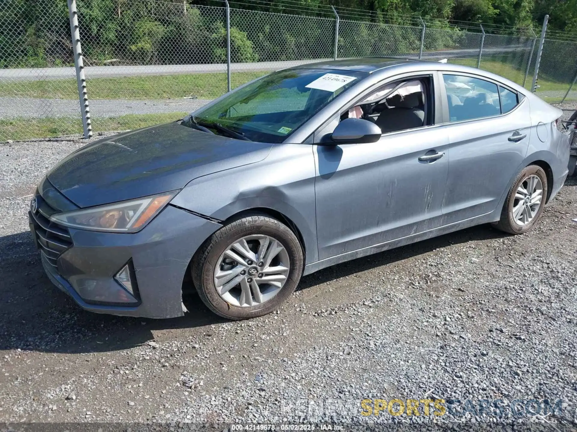 2 Photograph of a damaged car KMHD84LF1KU818927 HYUNDAI ELANTRA 2019