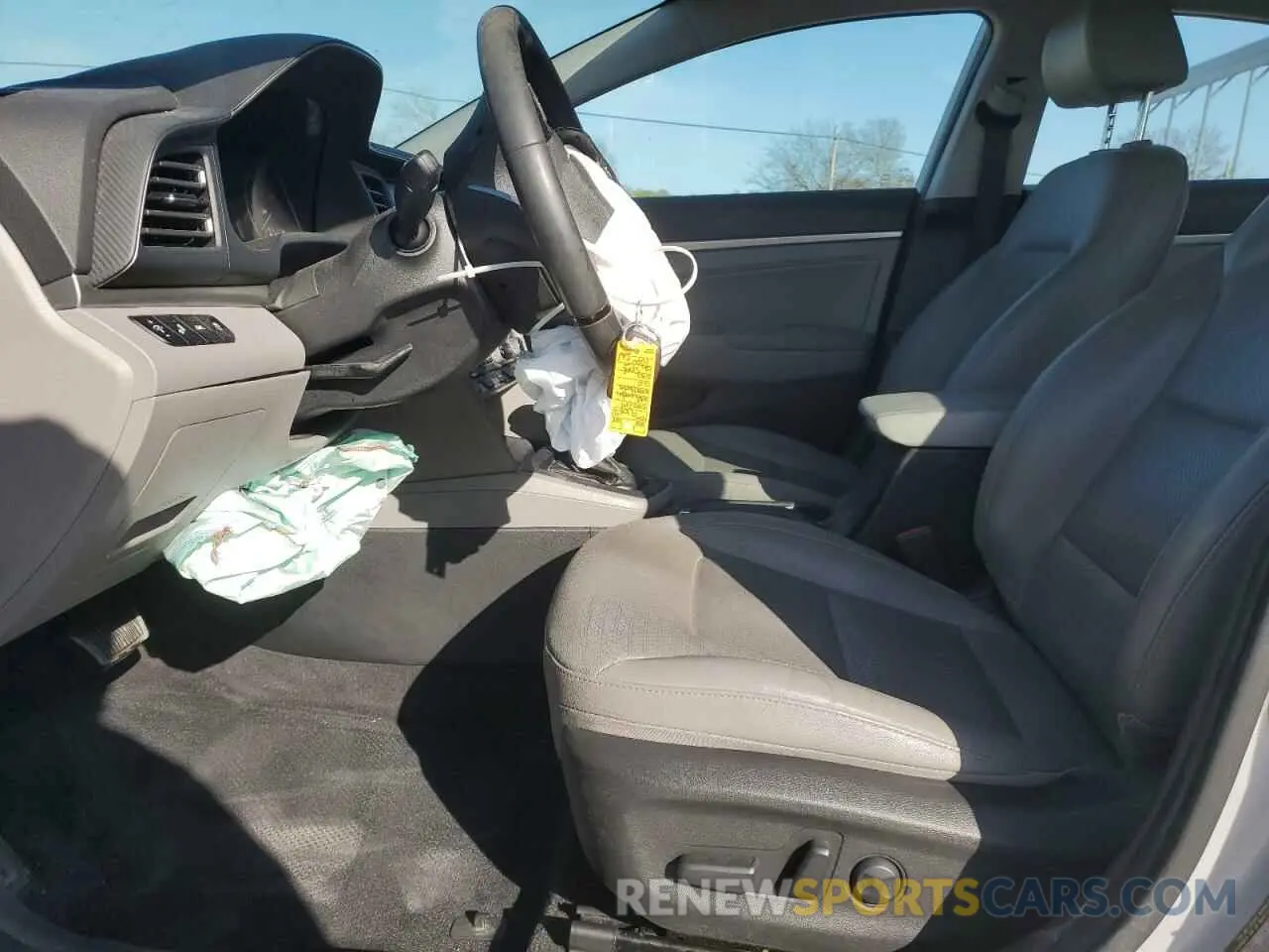 7 Photograph of a damaged car KMHD84LF1KU840894 HYUNDAI ELANTRA 2019