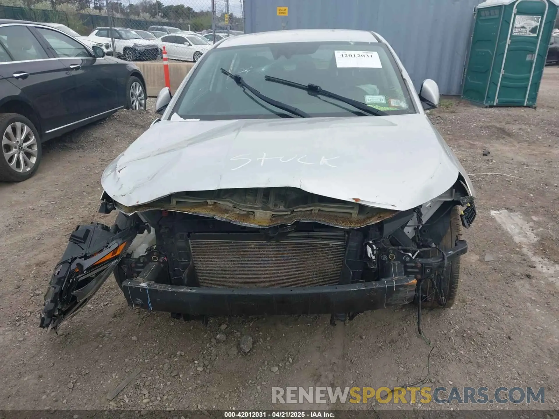 12 Photograph of a damaged car KMHD84LF1KU849501 HYUNDAI ELANTRA 2019