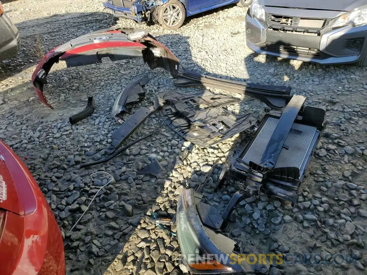 12 Photograph of a damaged car KMHD84LF1KU886757 HYUNDAI ELANTRA 2019