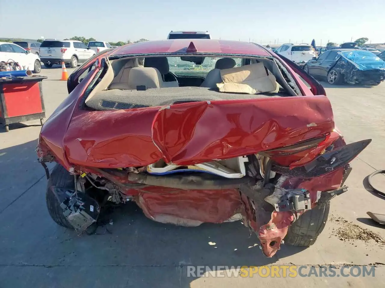 6 Photograph of a damaged car KMHD84LF2KU773593 HYUNDAI ELANTRA 2019
