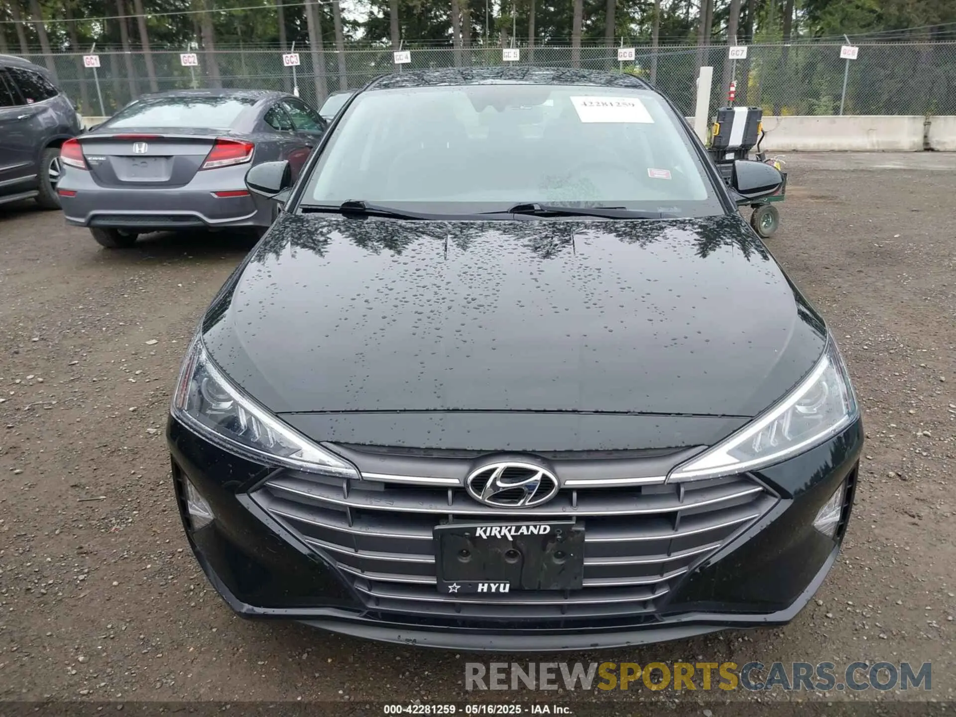 12 Photograph of a damaged car KMHD84LF2KU797912 HYUNDAI ELANTRA 2019
