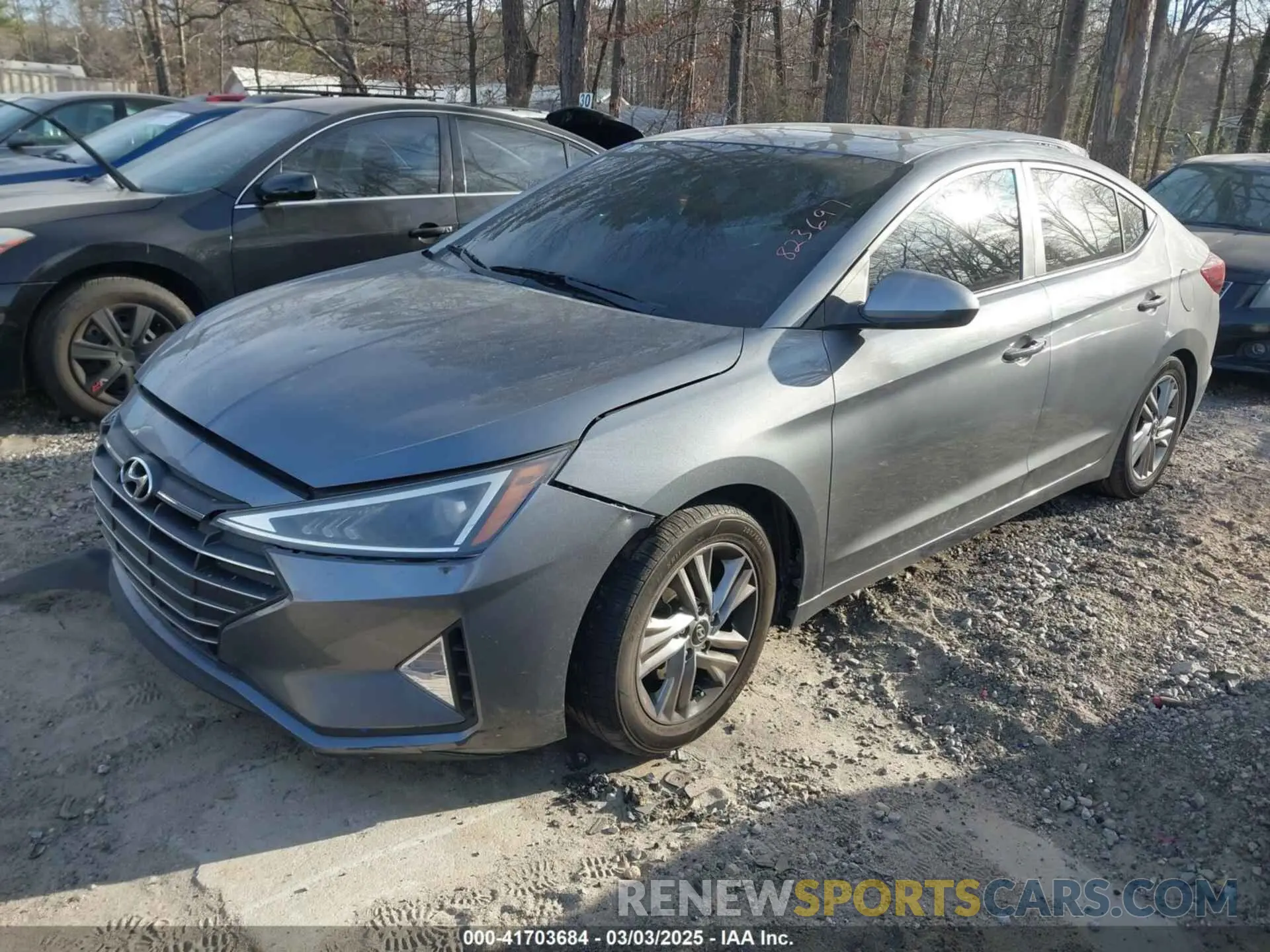 2 Photograph of a damaged car KMHD84LF2KU823697 HYUNDAI ELANTRA 2019