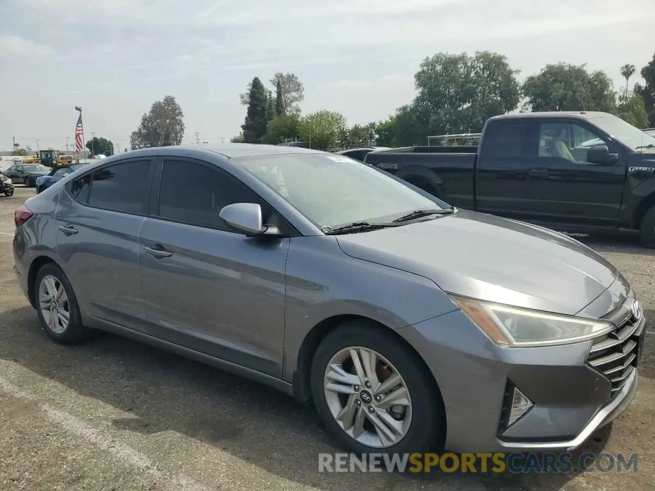 4 Photograph of a damaged car KMHD84LF2KU877758 HYUNDAI ELANTRA 2019