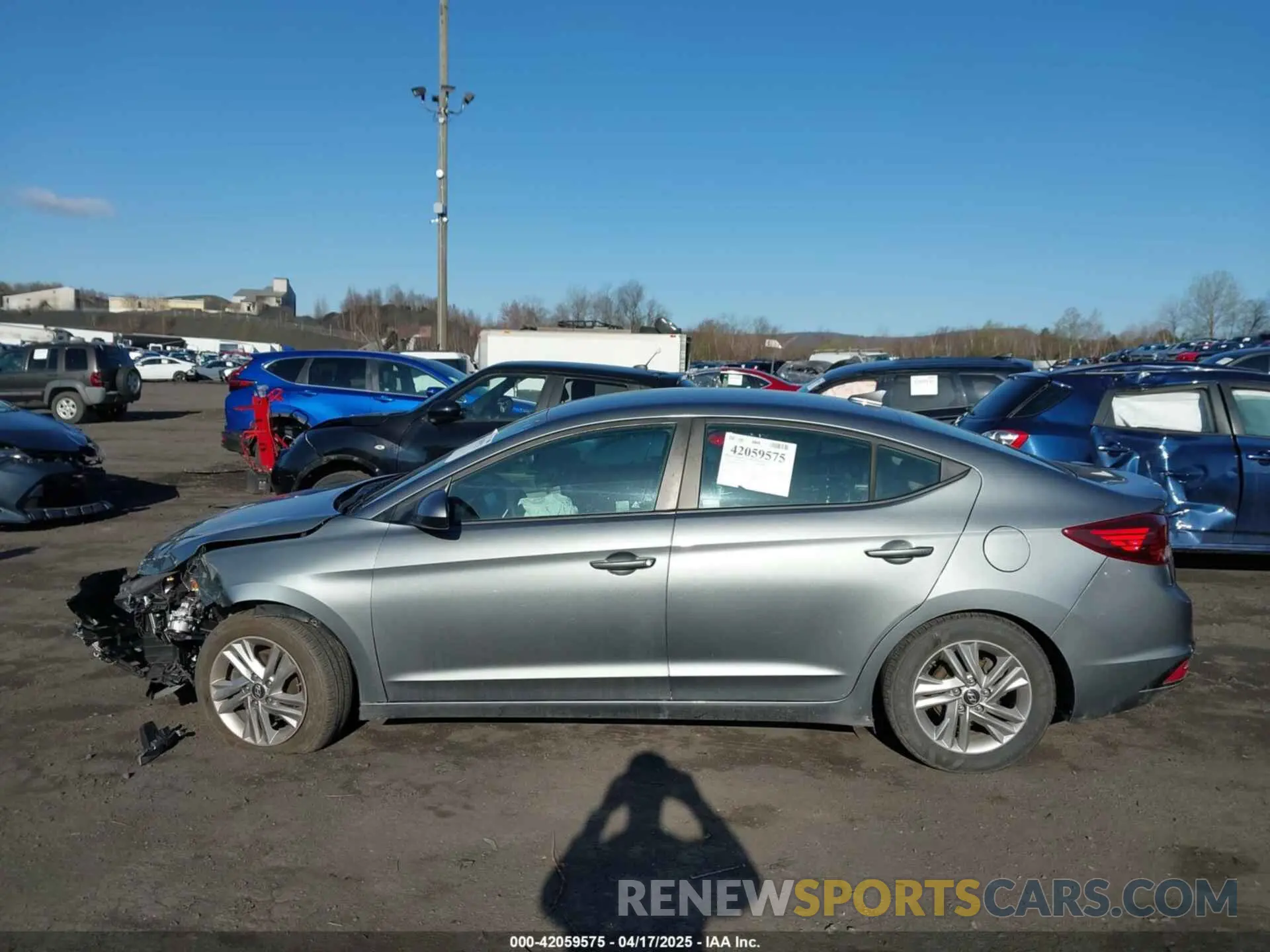 14 Photograph of a damaged car KMHD84LF3KU741087 HYUNDAI ELANTRA 2019