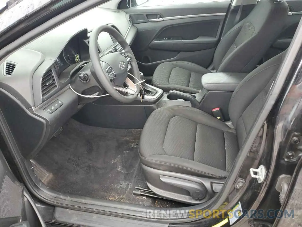 7 Photograph of a damaged car KMHD84LF3KU759198 HYUNDAI ELANTRA 2019
