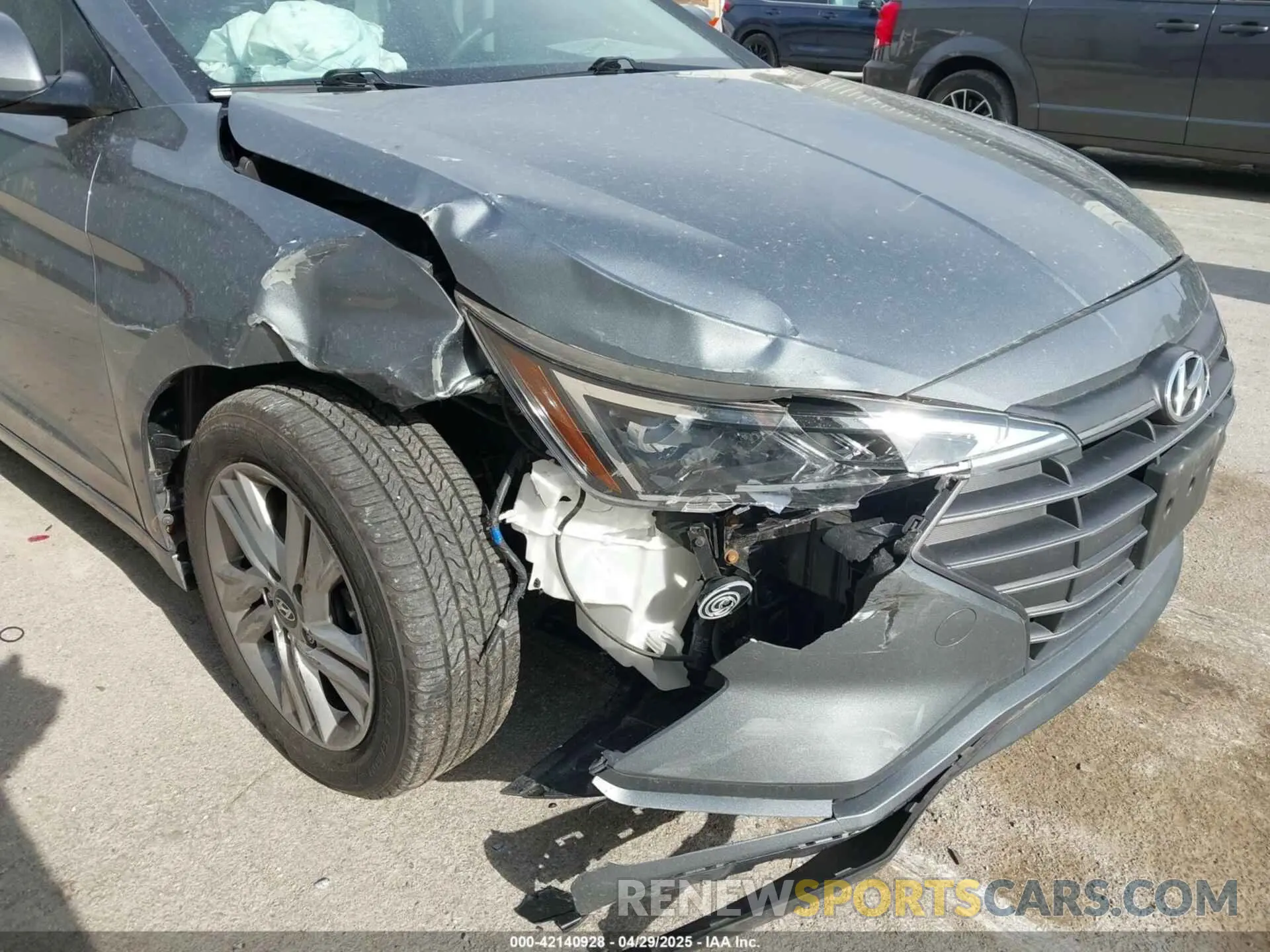 6 Photograph of a damaged car KMHD84LF3KU761288 HYUNDAI ELANTRA 2019