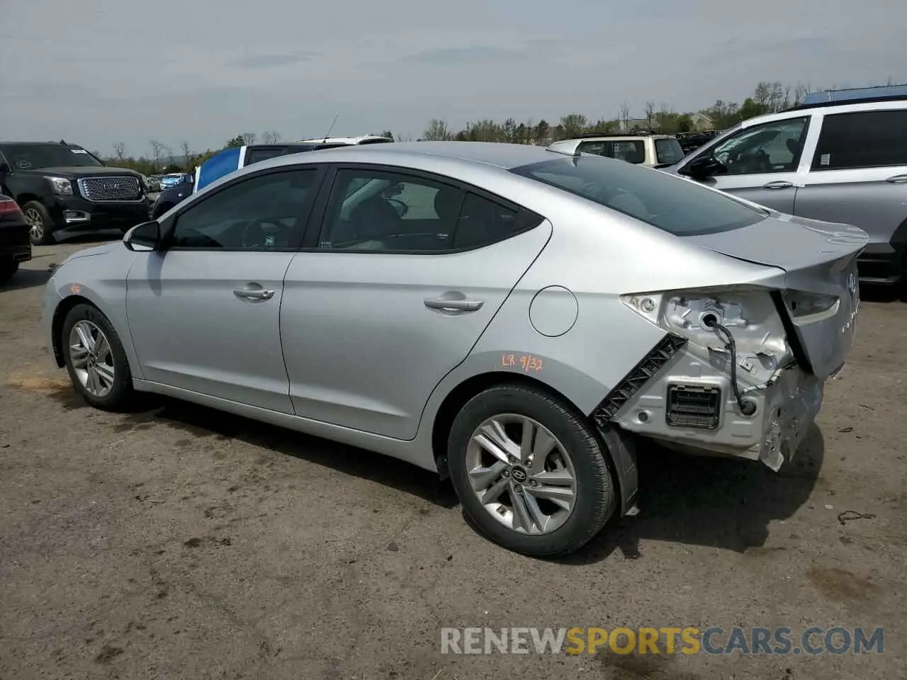 2 Photograph of a damaged car KMHD84LF3KU762909 HYUNDAI ELANTRA 2019