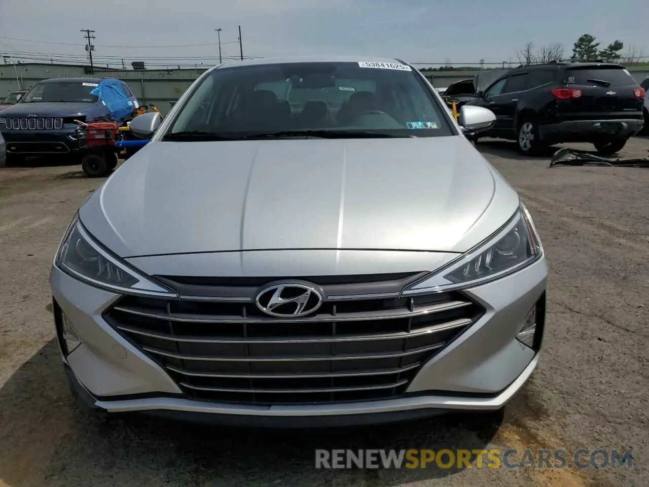 5 Photograph of a damaged car KMHD84LF3KU762909 HYUNDAI ELANTRA 2019