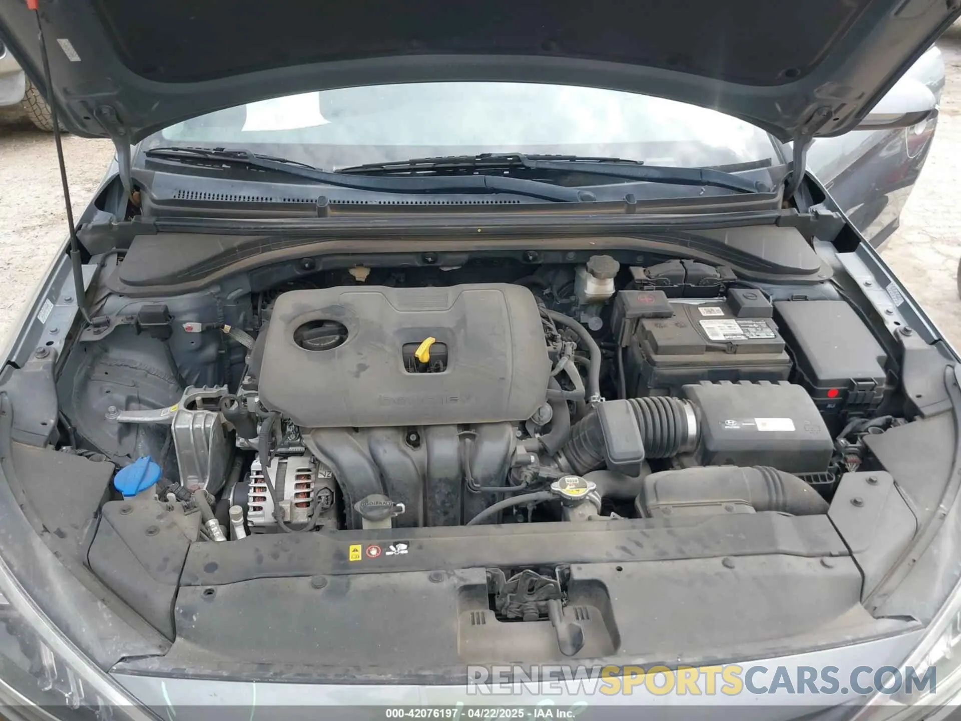 10 Photograph of a damaged car KMHD84LF3KU772775 HYUNDAI ELANTRA 2019
