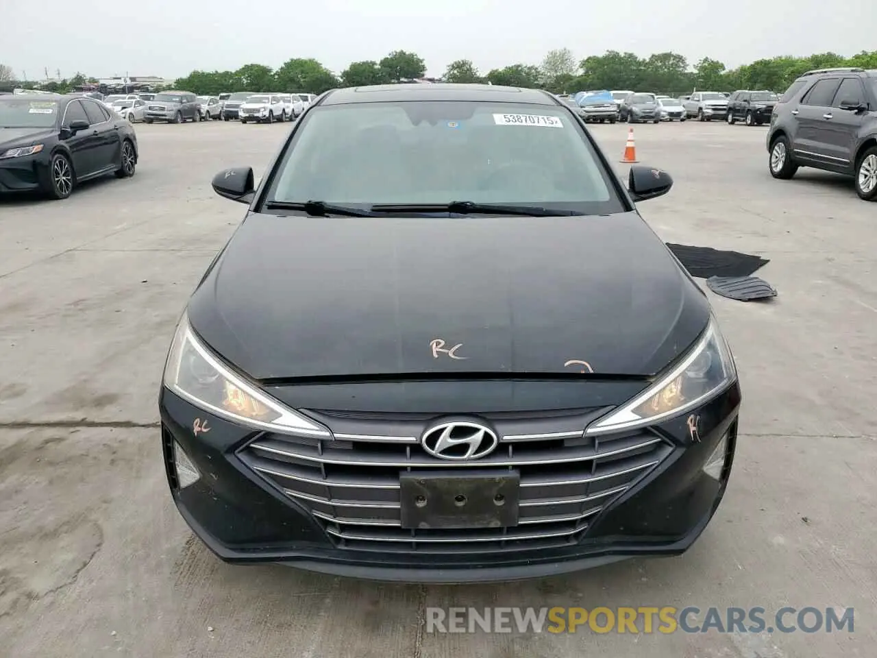 5 Photograph of a damaged car KMHD84LF3KU784134 HYUNDAI ELANTRA 2019