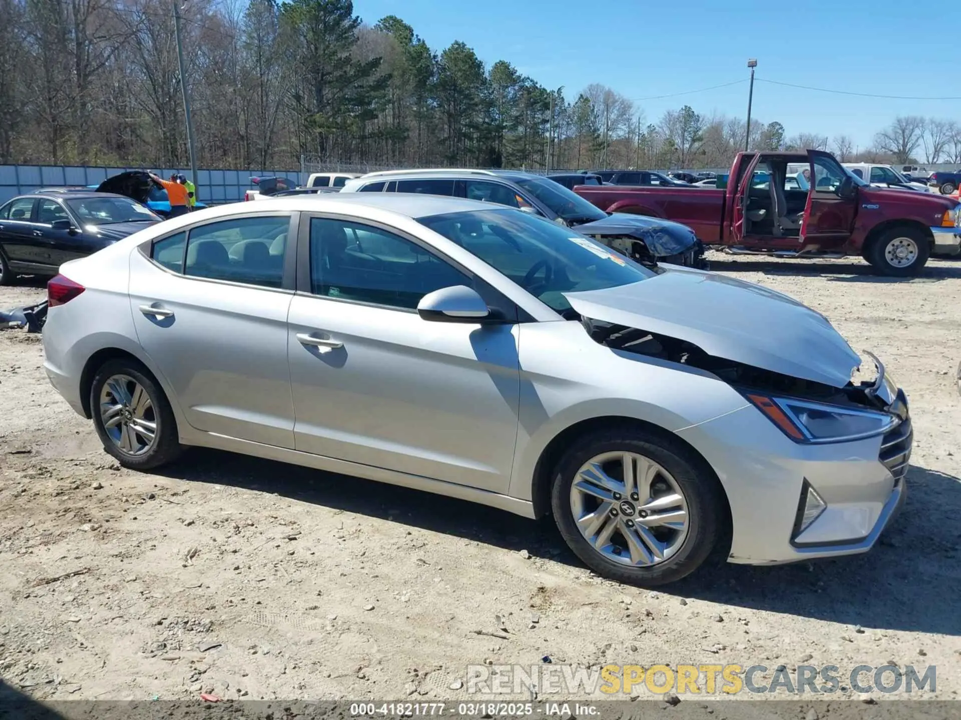 13 Photograph of a damaged car KMHD84LF4KU743494 HYUNDAI ELANTRA 2019
