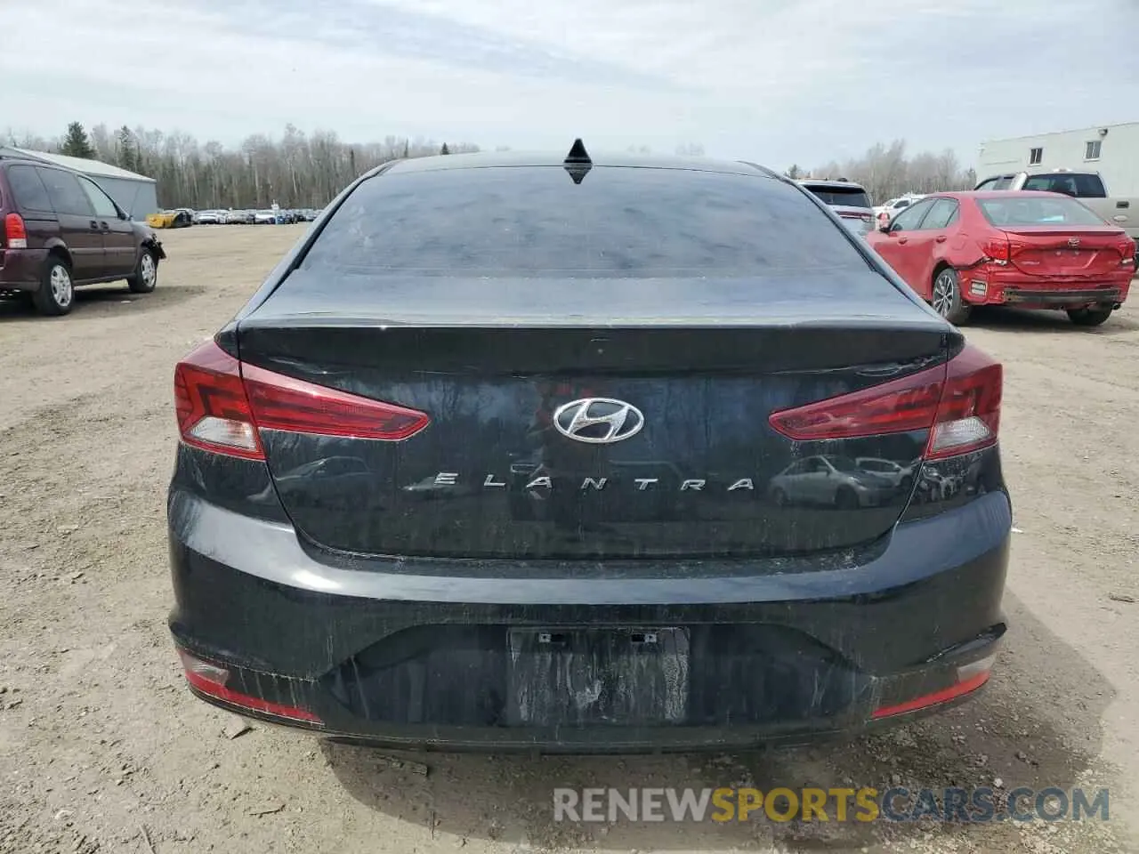 6 Photograph of a damaged car KMHD84LF4KU768282 HYUNDAI ELANTRA 2019