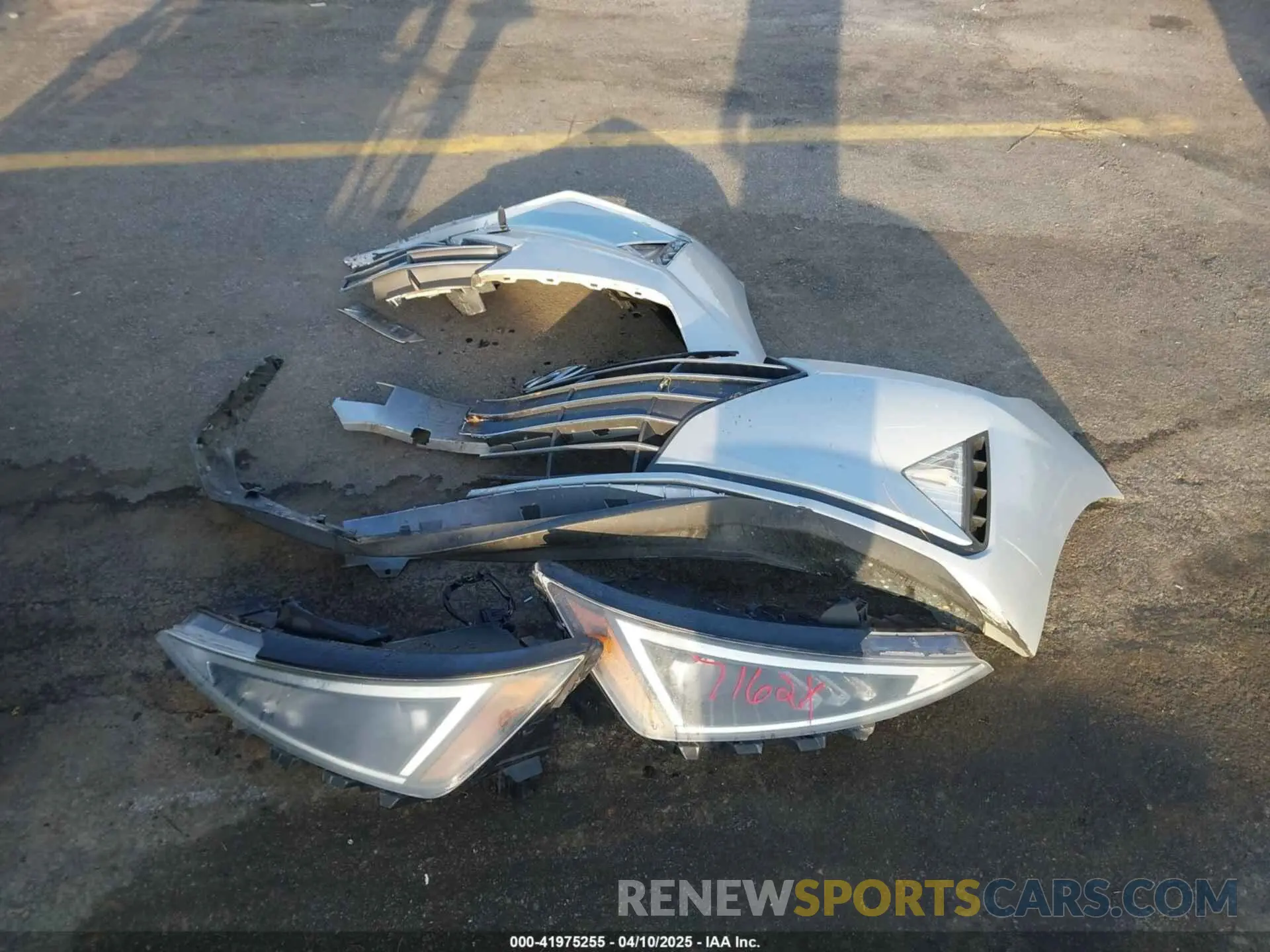 12 Photograph of a damaged car KMHD84LF4KU806786 HYUNDAI ELANTRA 2019