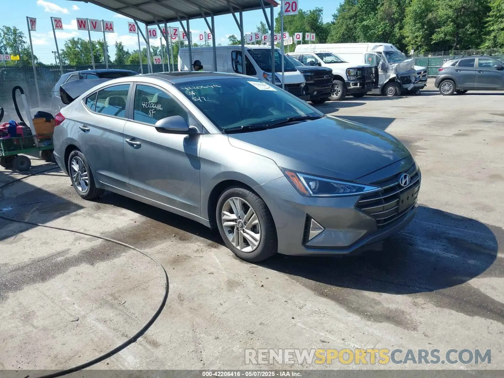 1 Photograph of a damaged car KMHD84LF4KU816525 HYUNDAI ELANTRA 2019
