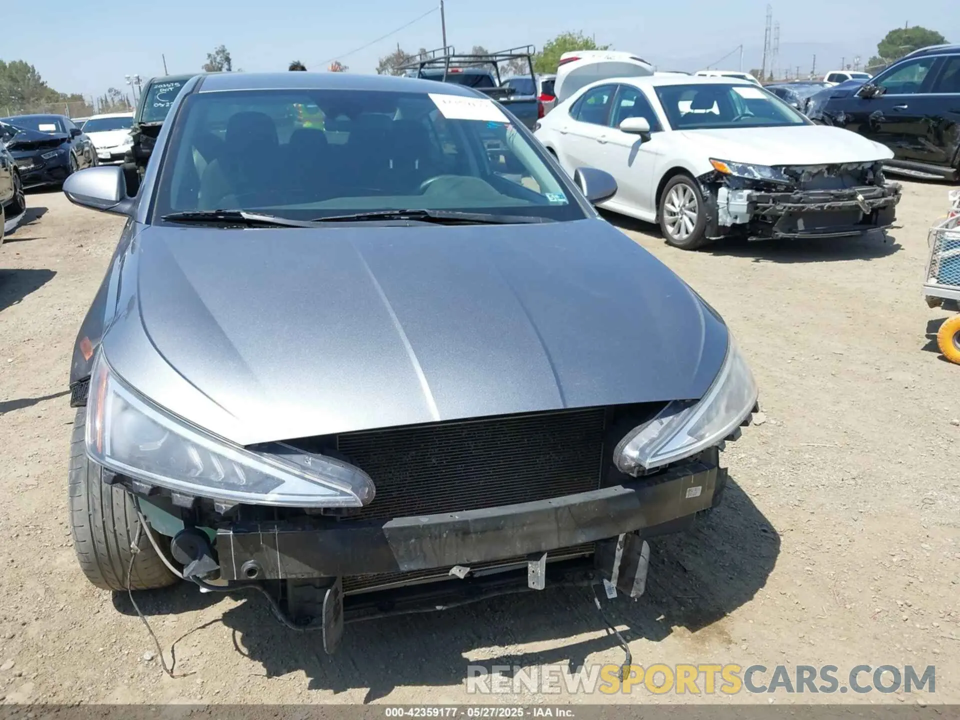 11 Photograph of a damaged car KMHD84LF4KU862789 HYUNDAI ELANTRA 2019