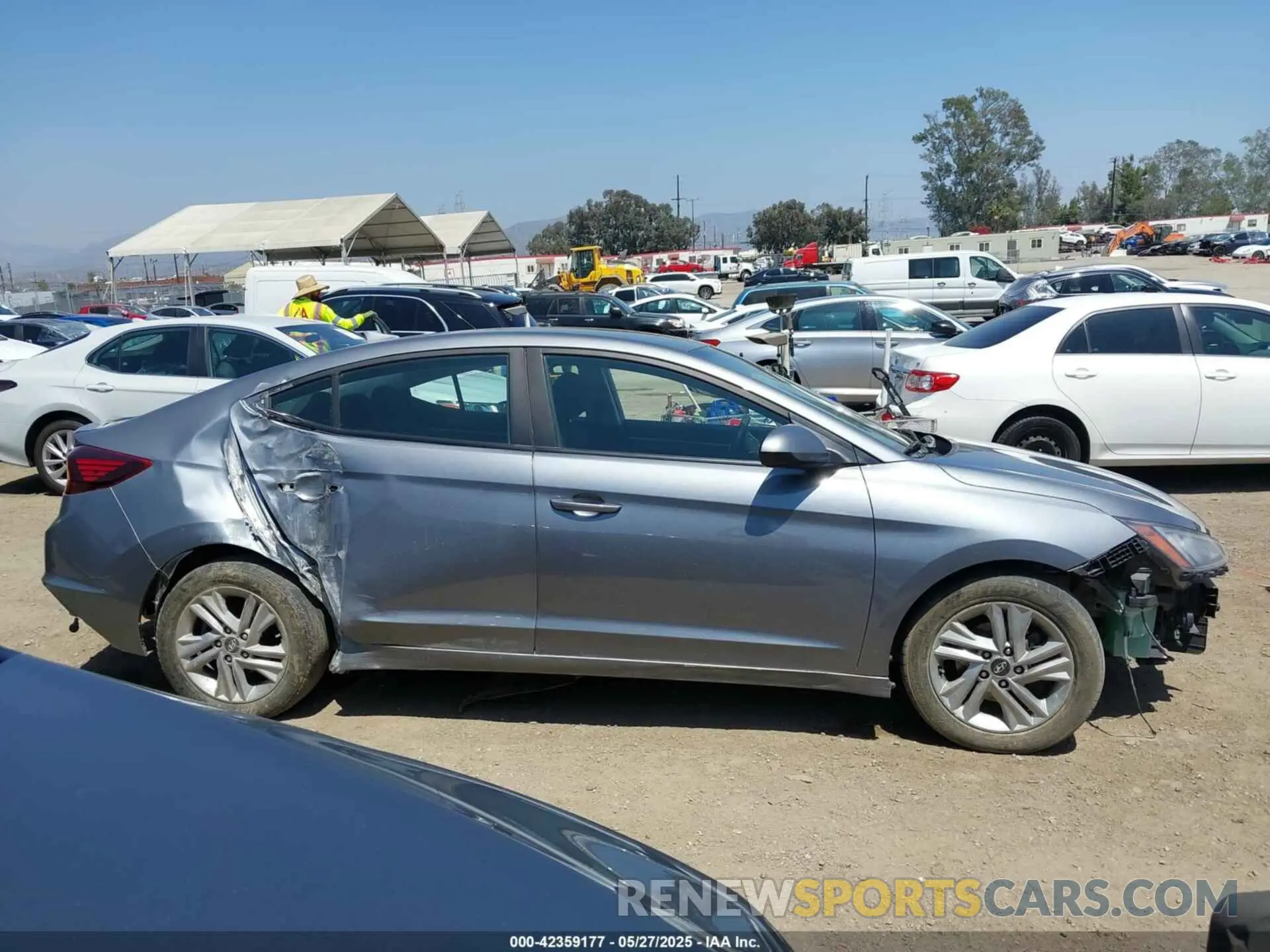 12 Photograph of a damaged car KMHD84LF4KU862789 HYUNDAI ELANTRA 2019