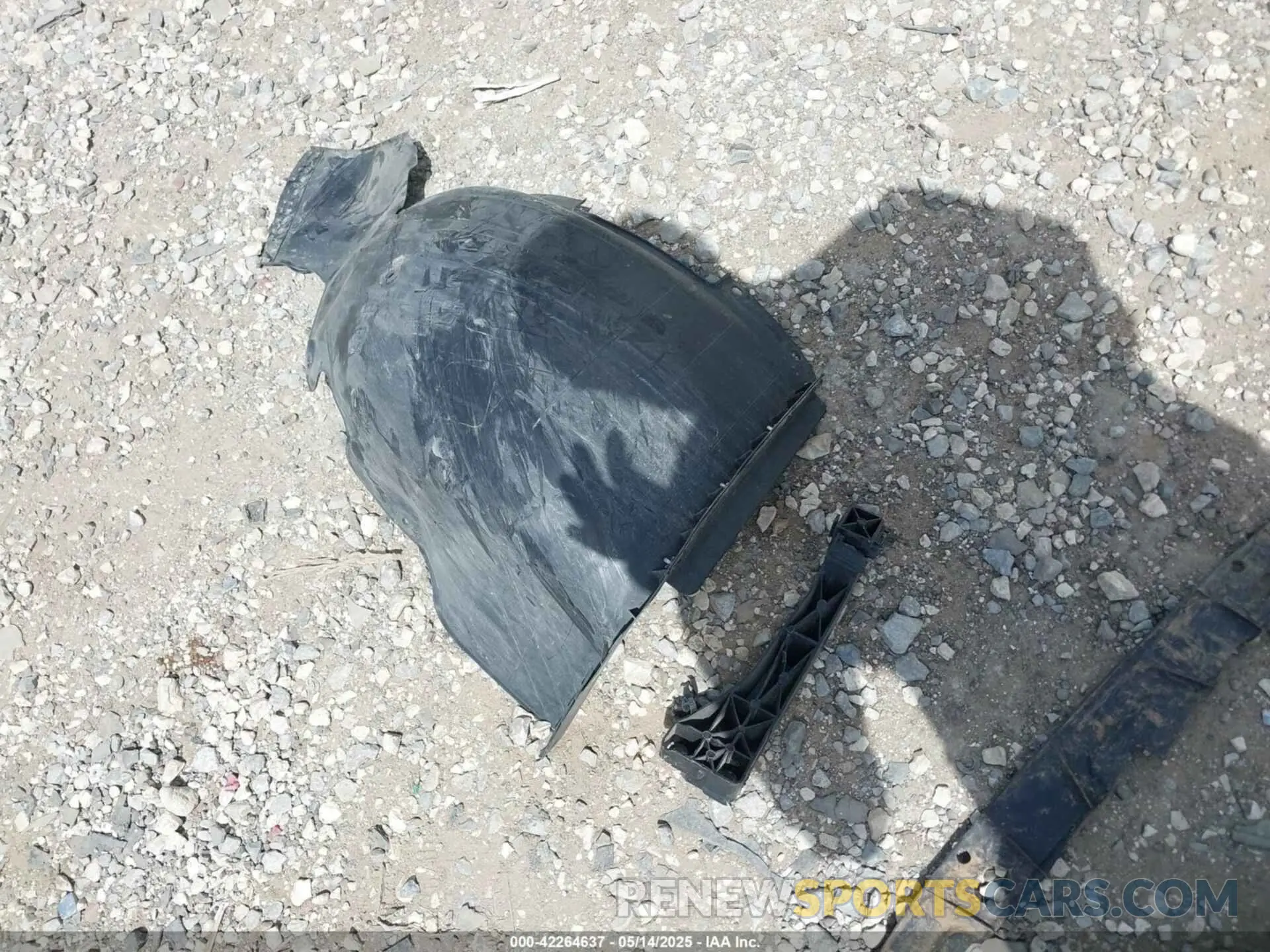 12 Photograph of a damaged car KMHD84LF4KU864915 HYUNDAI ELANTRA 2019