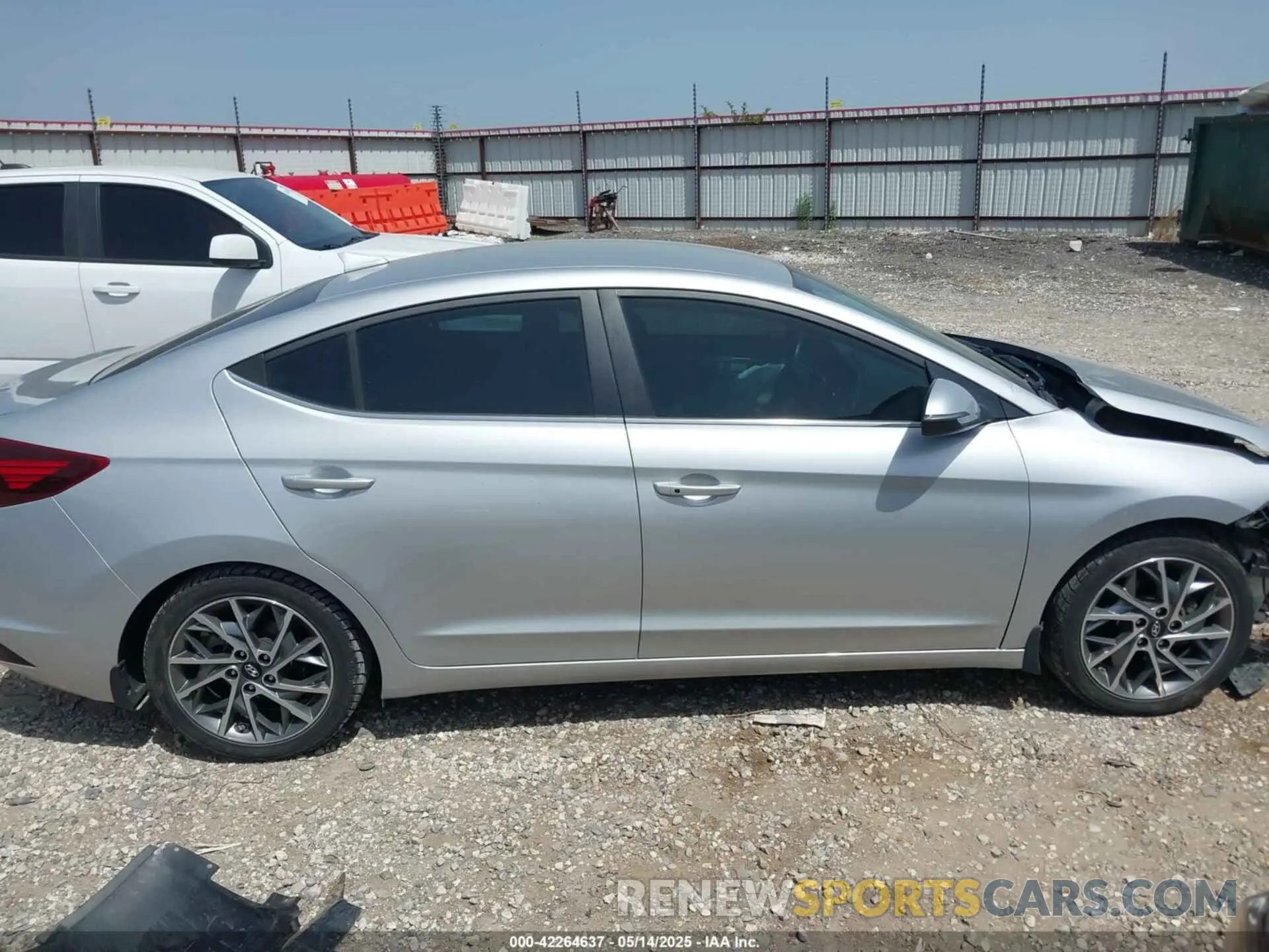 14 Photograph of a damaged car KMHD84LF4KU864915 HYUNDAI ELANTRA 2019
