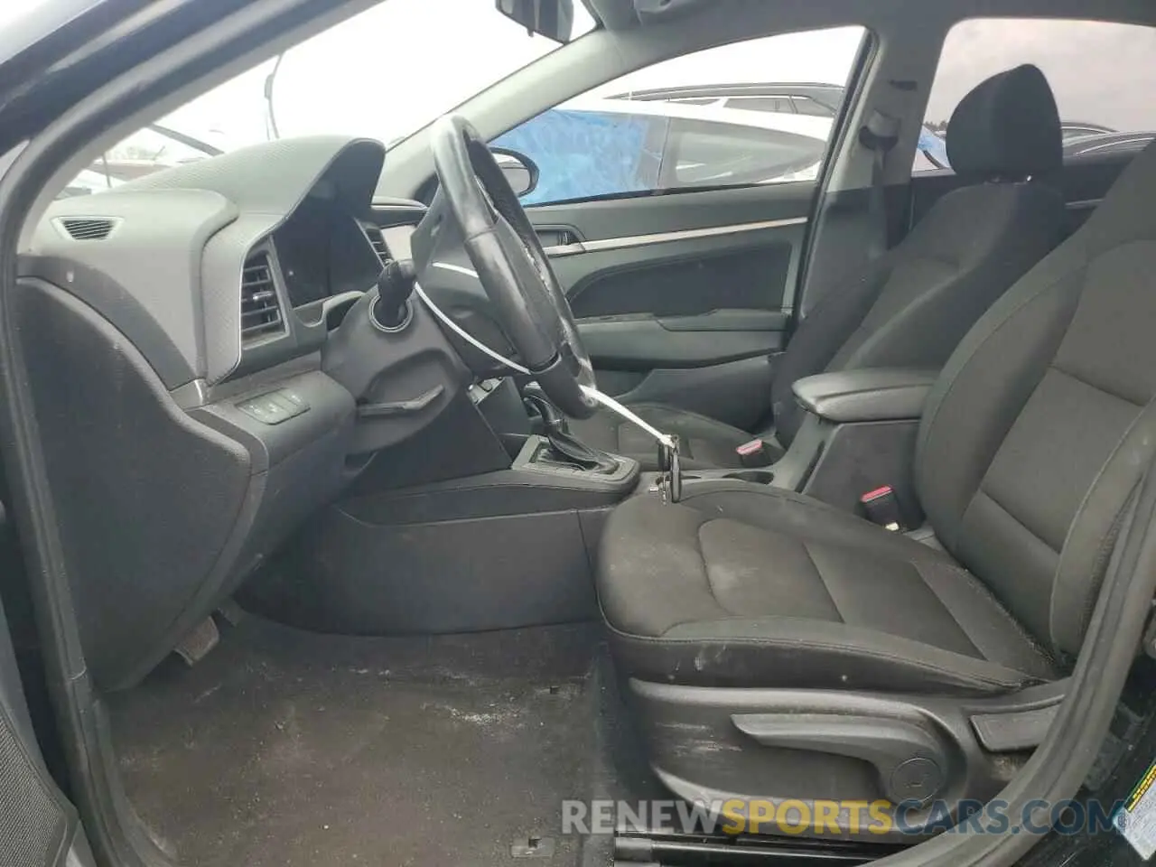 7 Photograph of a damaged car KMHD84LF4KU889958 HYUNDAI ELANTRA 2019