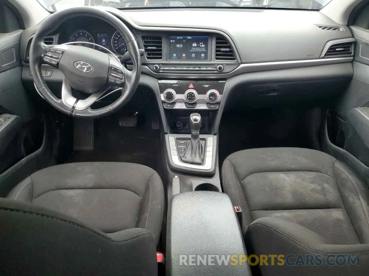 8 Photograph of a damaged car KMHD84LF4KU889958 HYUNDAI ELANTRA 2019