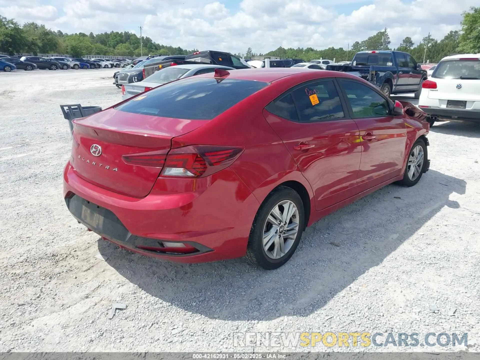 4 Photograph of a damaged car KMHD84LF5KU741477 HYUNDAI ELANTRA 2019