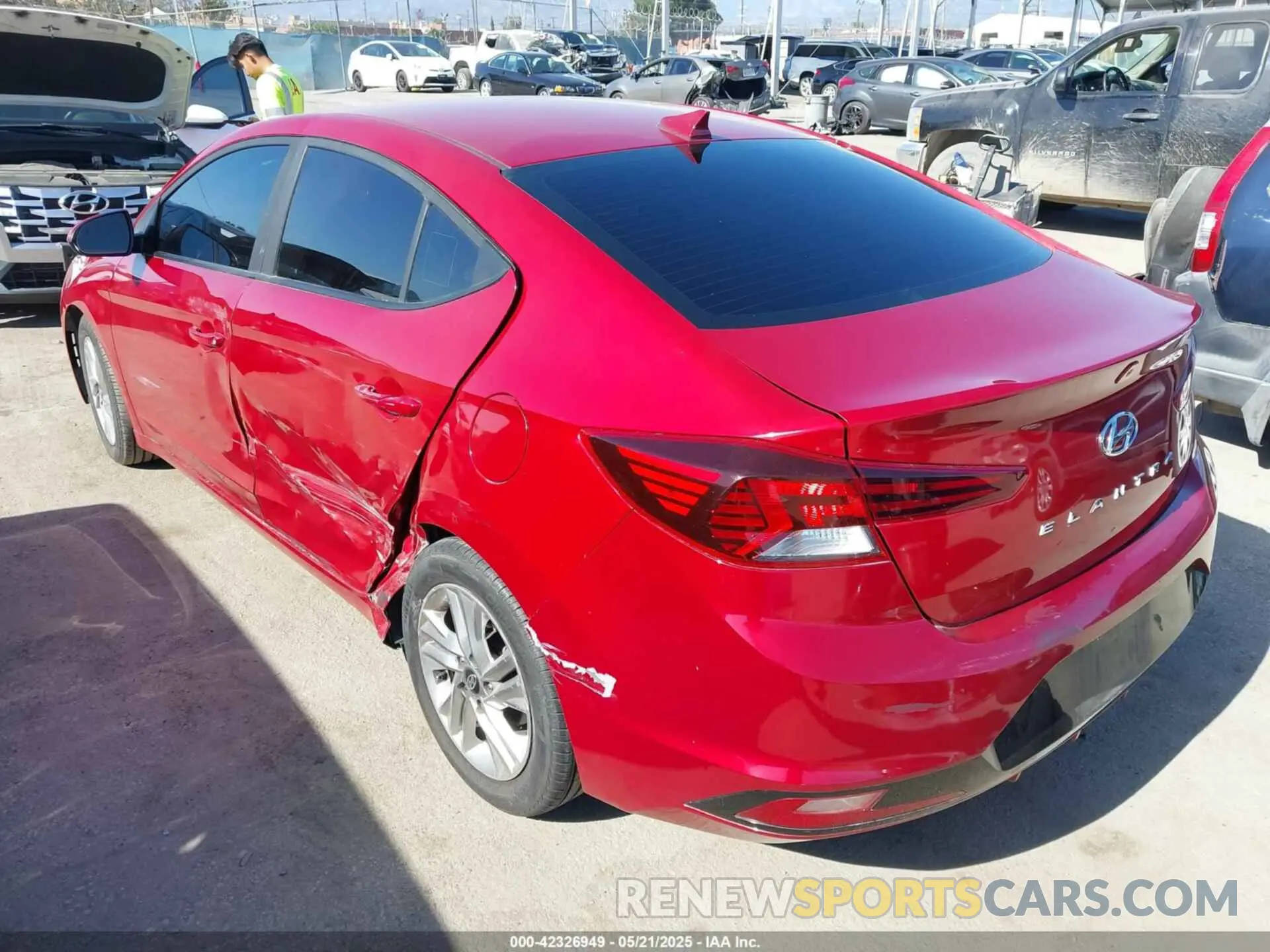 3 Photograph of a damaged car KMHD84LF5KU742399 HYUNDAI ELANTRA 2019