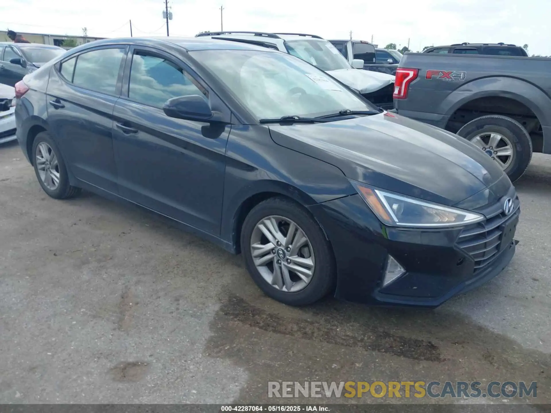 1 Photograph of a damaged car KMHD84LF5KU786869 HYUNDAI ELANTRA 2019