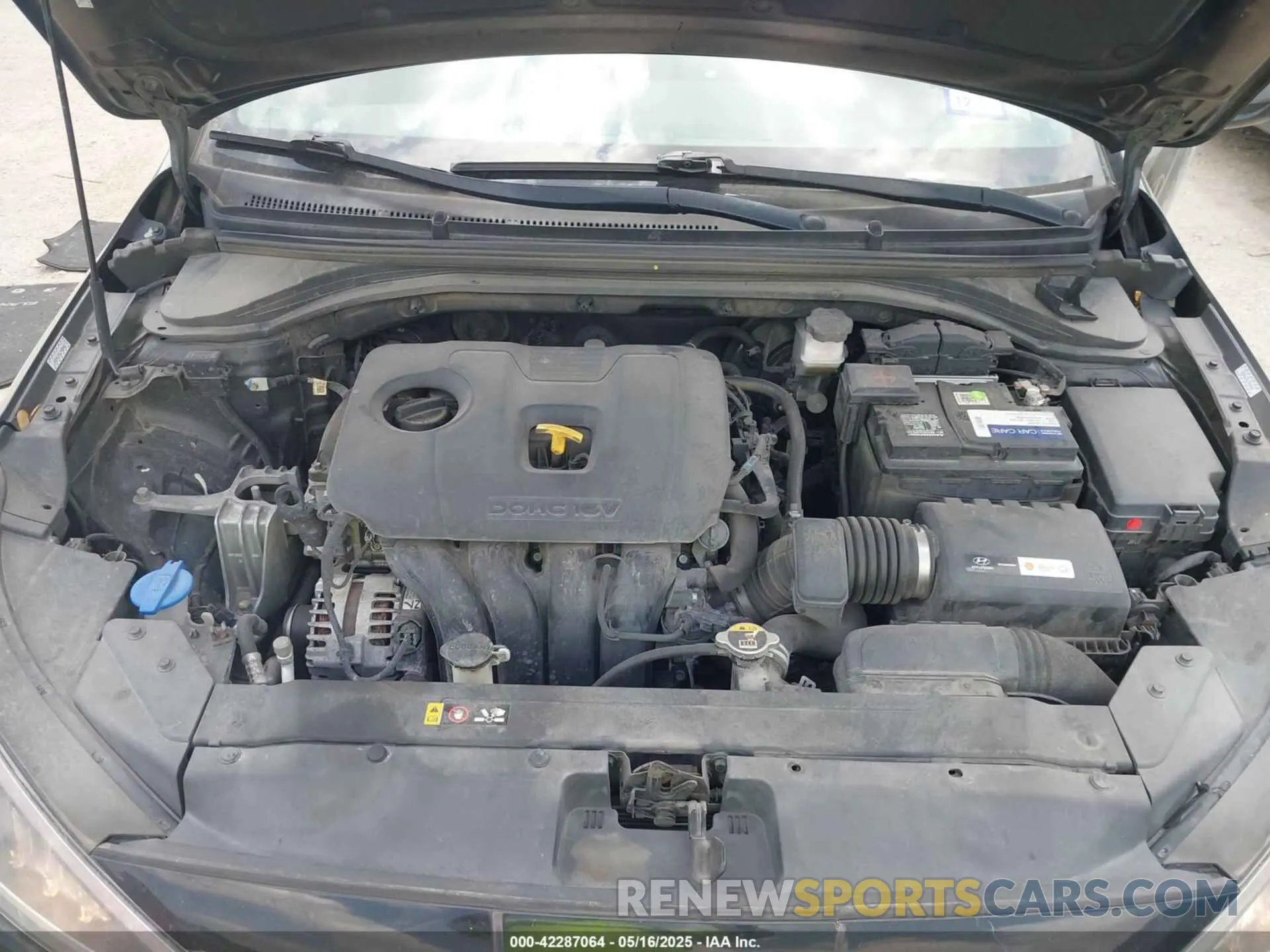 10 Photograph of a damaged car KMHD84LF5KU786869 HYUNDAI ELANTRA 2019