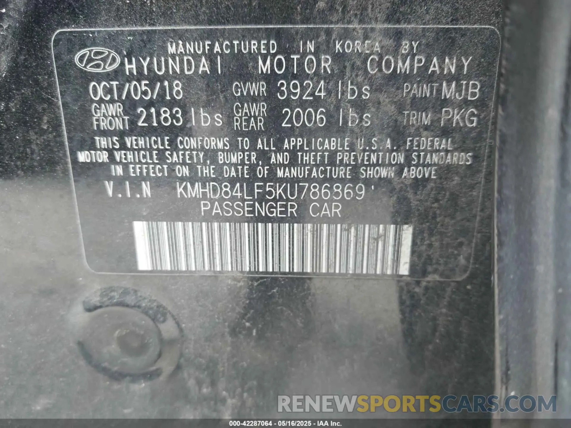 9 Photograph of a damaged car KMHD84LF5KU786869 HYUNDAI ELANTRA 2019