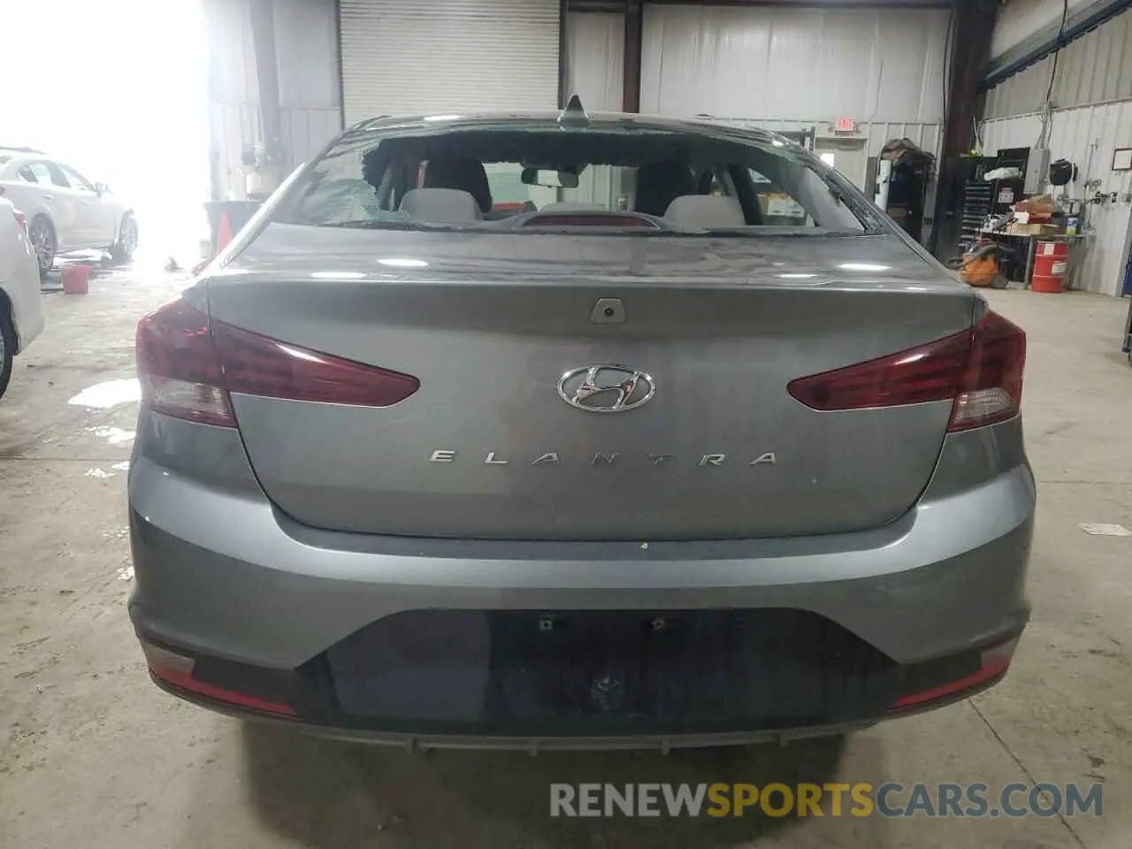 6 Photograph of a damaged car KMHD84LF5KU792767 HYUNDAI ELANTRA 2019