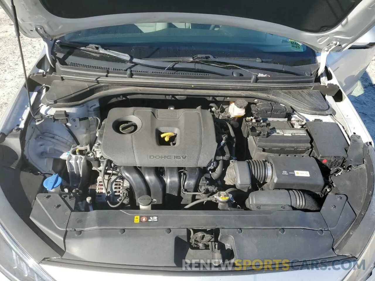 12 Photograph of a damaged car KMHD84LF5KU809082 HYUNDAI ELANTRA 2019