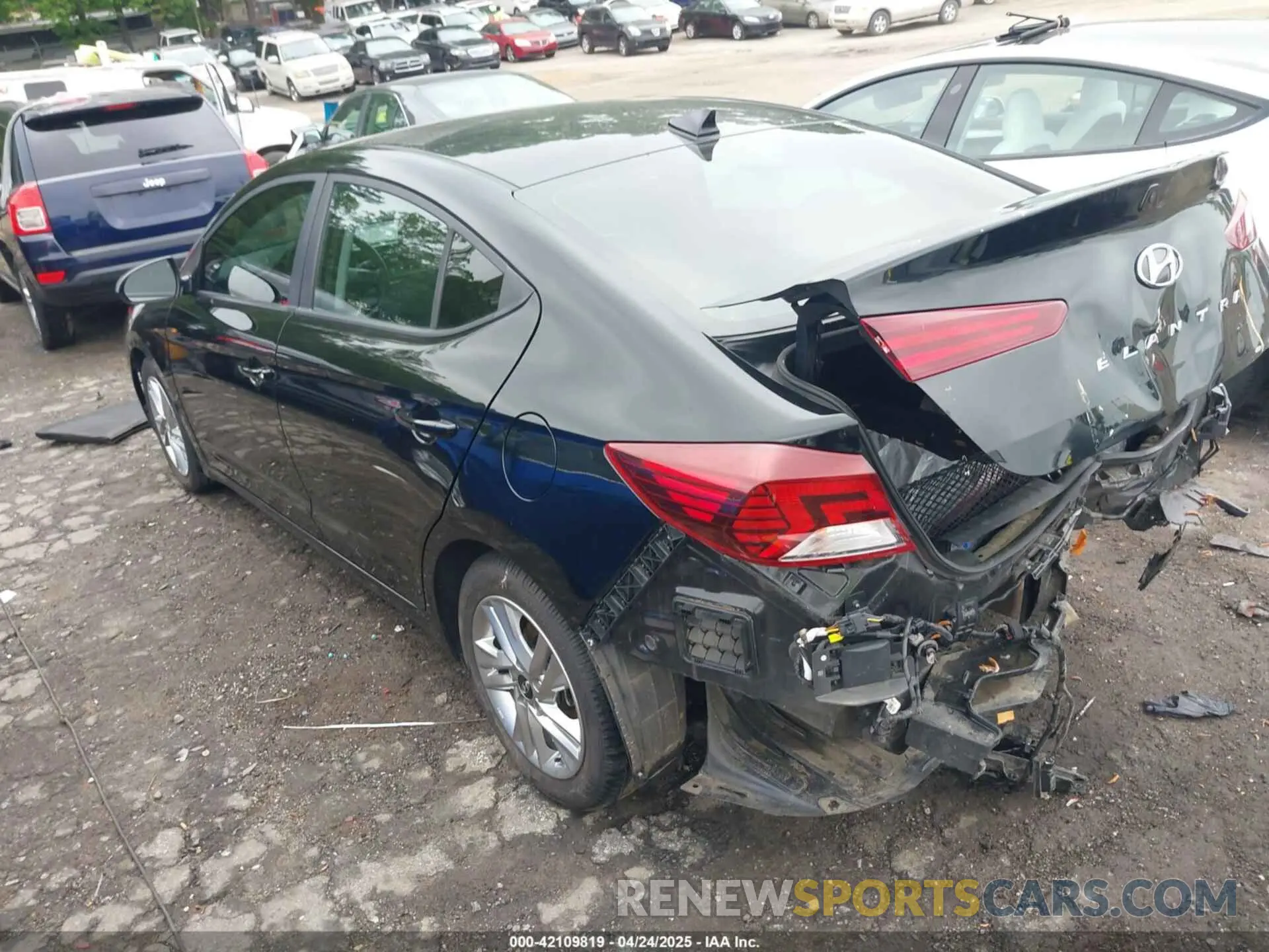 3 Photograph of a damaged car KMHD84LF5KU879097 HYUNDAI ELANTRA 2019