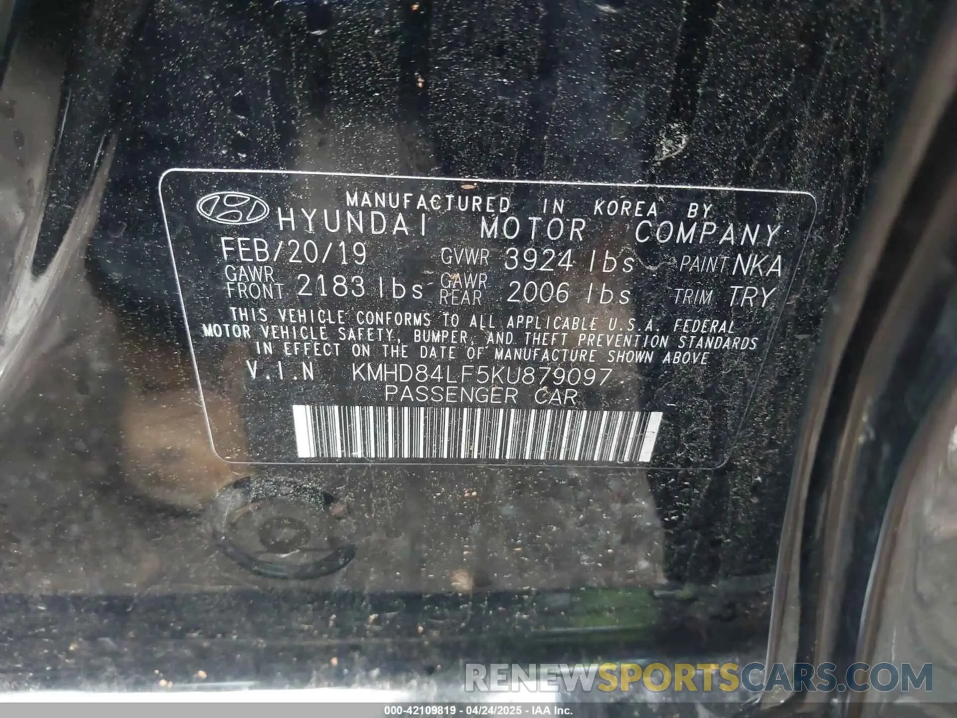 9 Photograph of a damaged car KMHD84LF5KU879097 HYUNDAI ELANTRA 2019