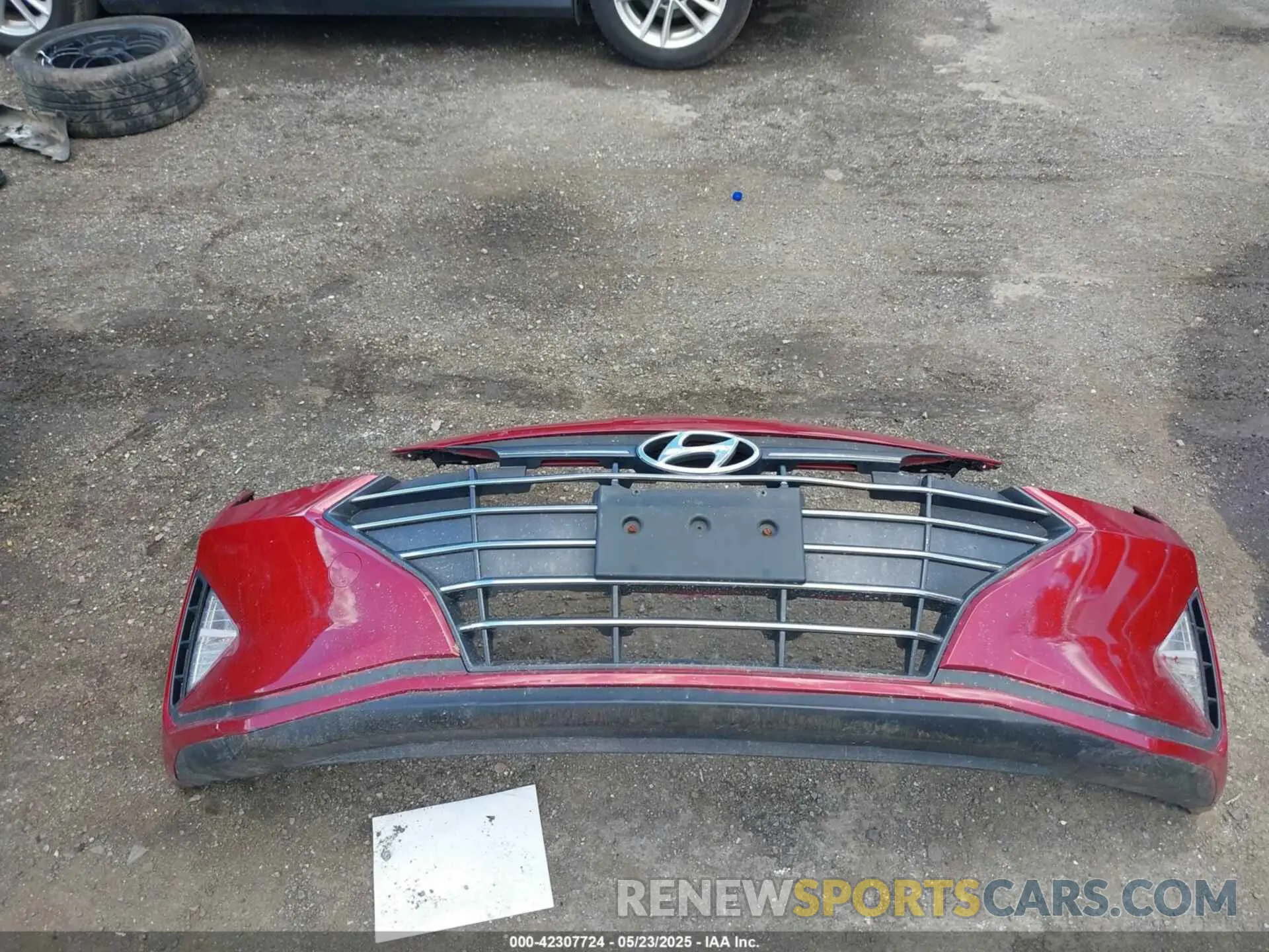 12 Photograph of a damaged car KMHD84LF6KU747420 HYUNDAI ELANTRA 2019