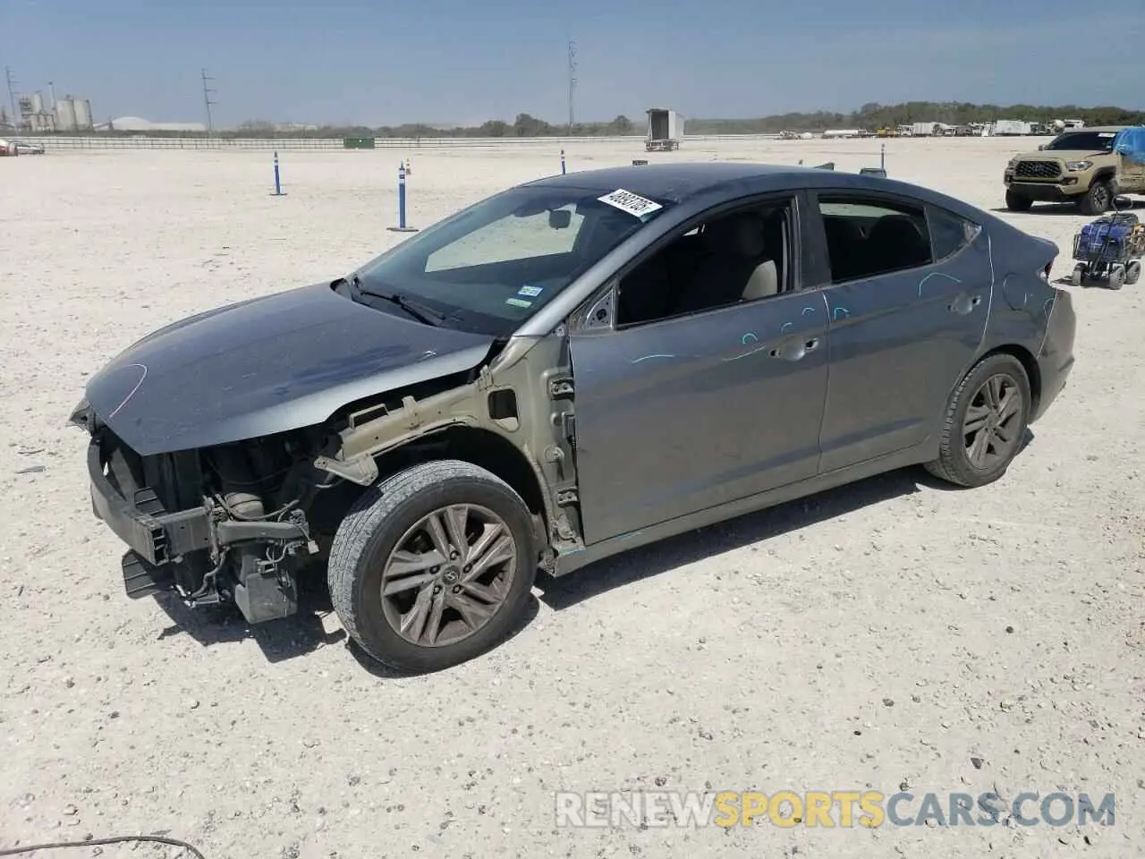 1 Photograph of a damaged car KMHD84LF6KU768851 HYUNDAI ELANTRA 2019